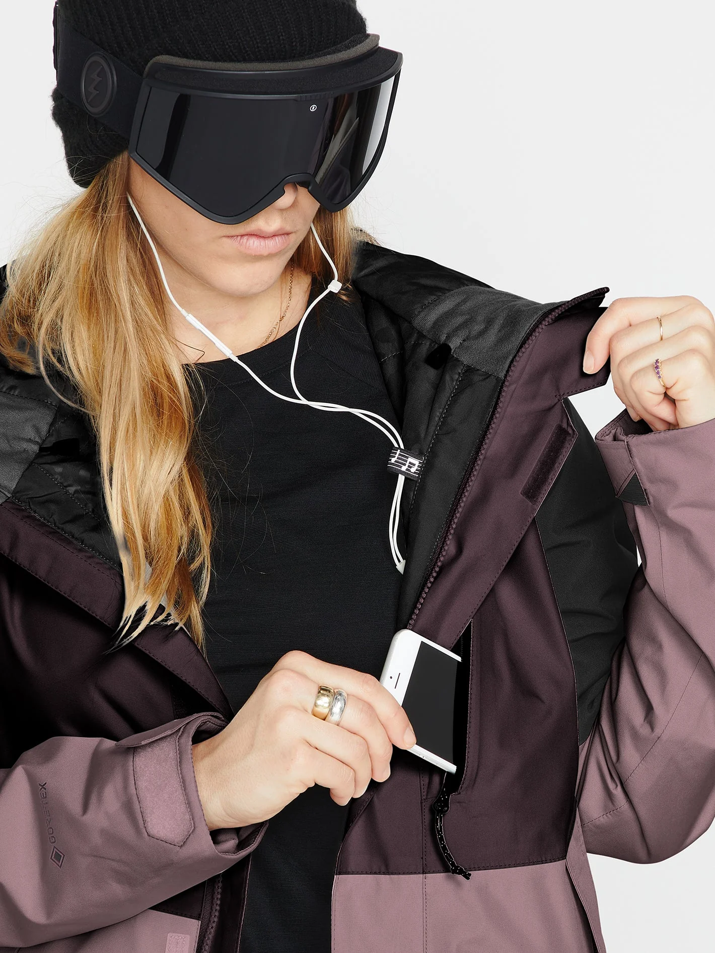 Aris Insulated Gore-Tex Jacket - Black Plum - Image 6