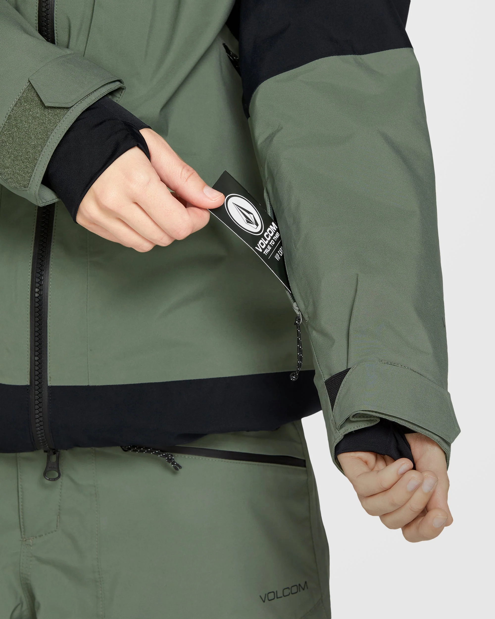 At Stretch Gore-Tex Jacke - Lichen Green - Image 8