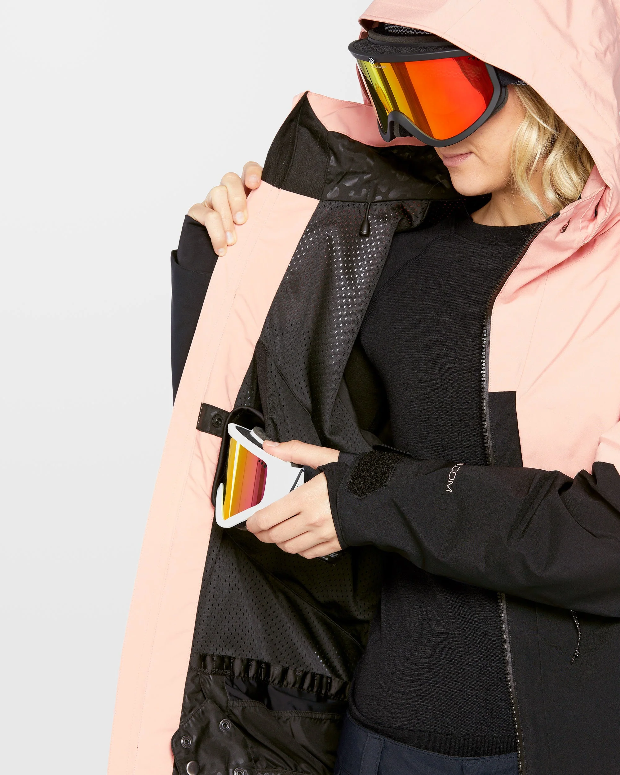 At Stretch Gore-Tex Jacke - Coral Haze - Image 8