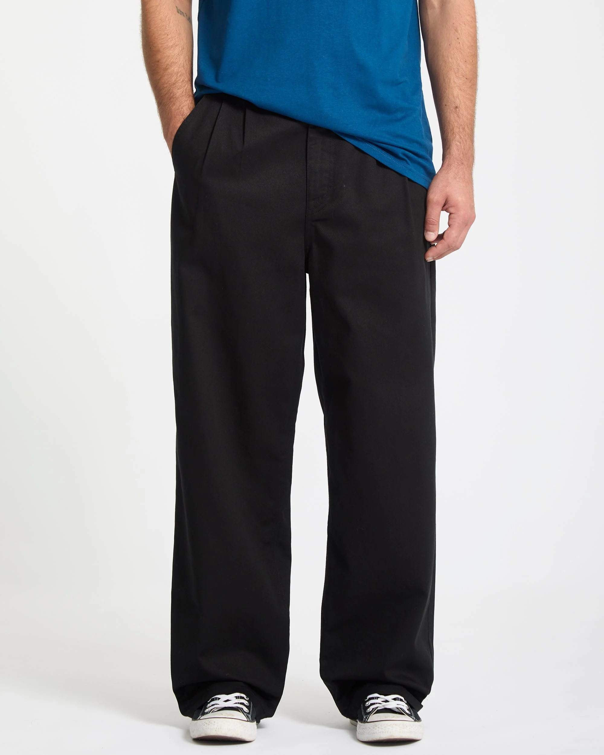 Baggos Pleat Hose - Black - Image 3