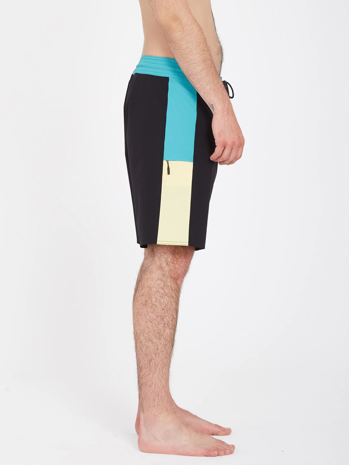 Biased Liberators 19" Badeshorts - BLACK - Image 7