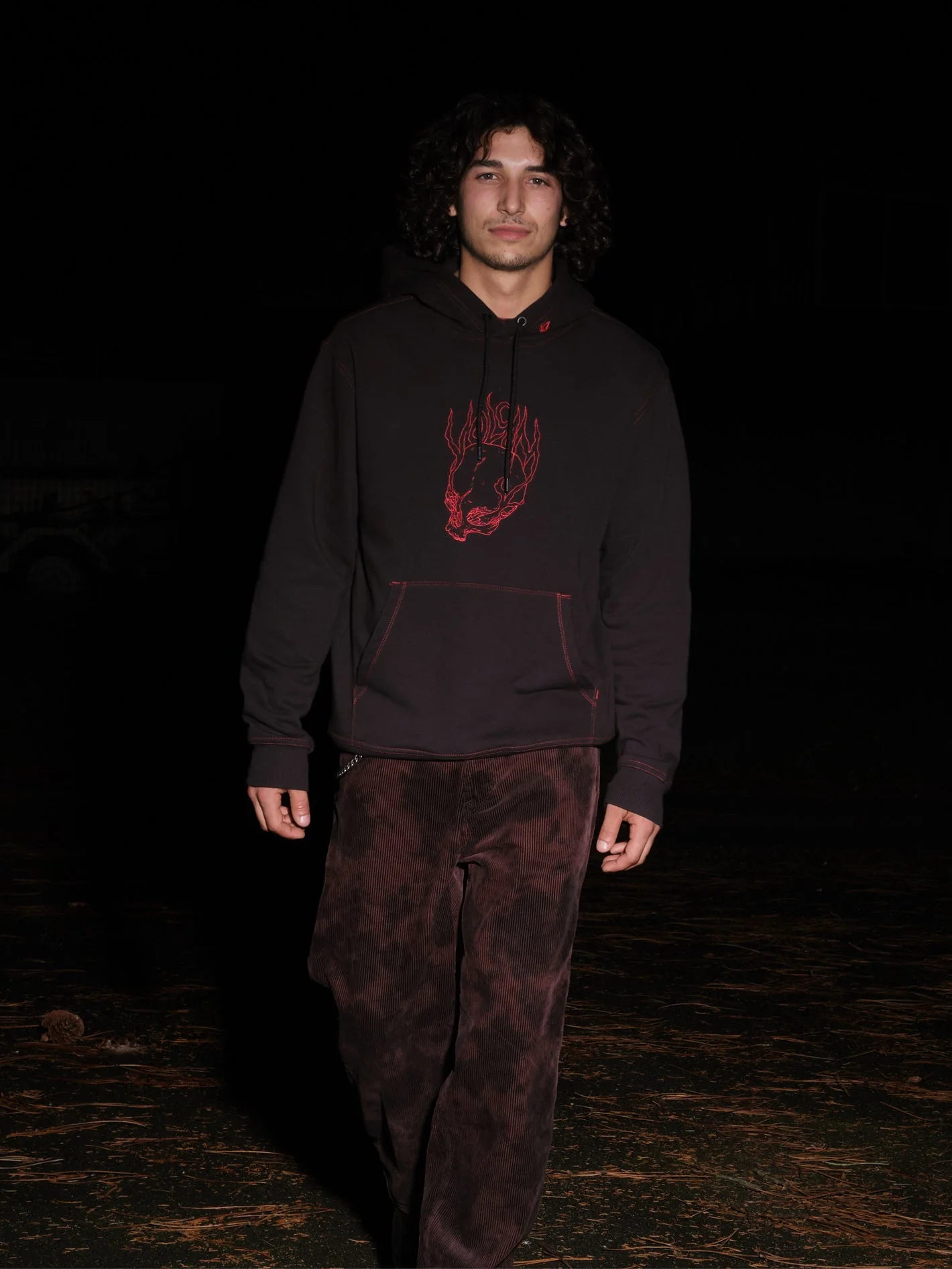 Billow Tapered Cordhose - BITTER CHOCOLATE - Image 12