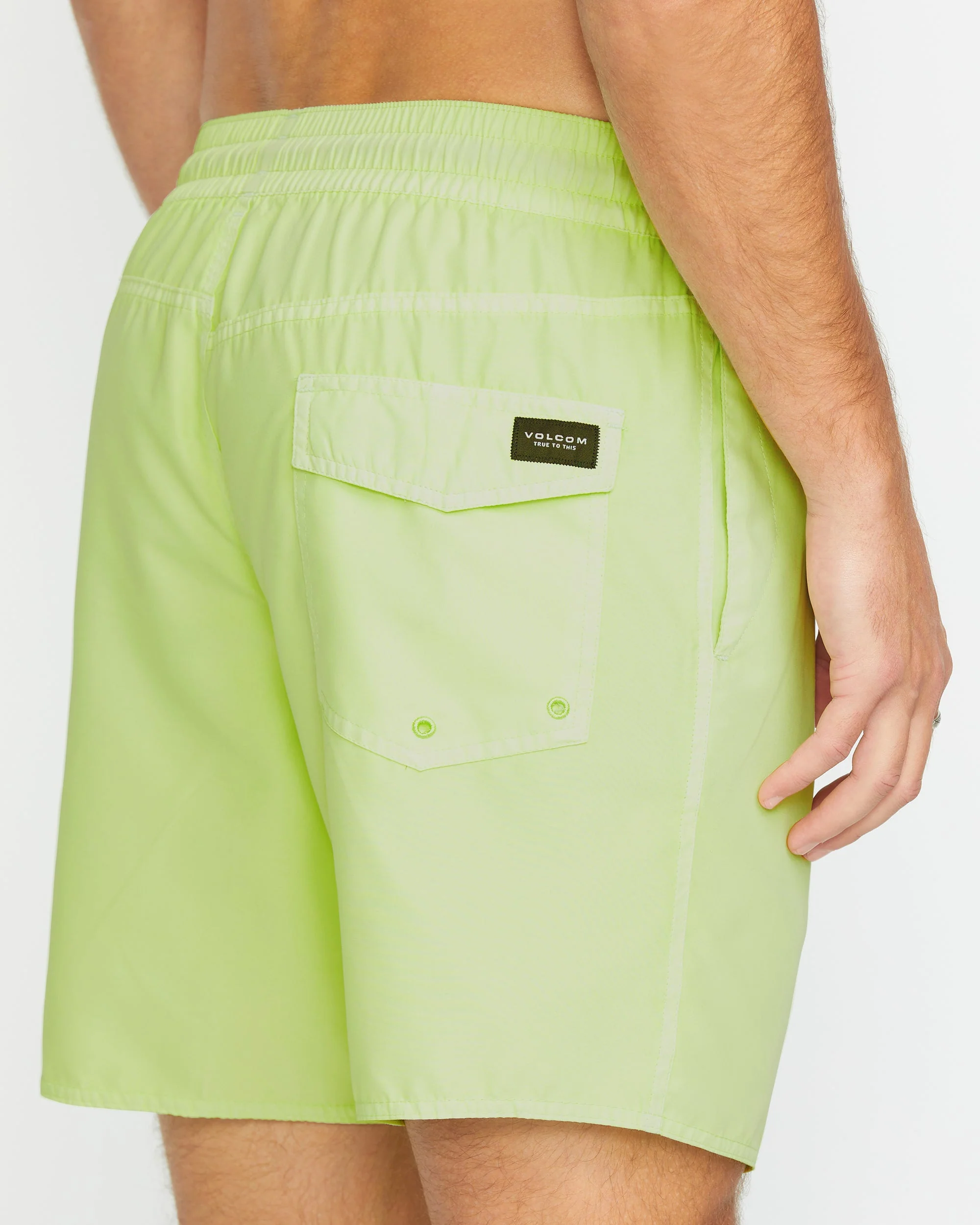 Center Trunk 17" Boardshorts - MIST GREEN - Image 4