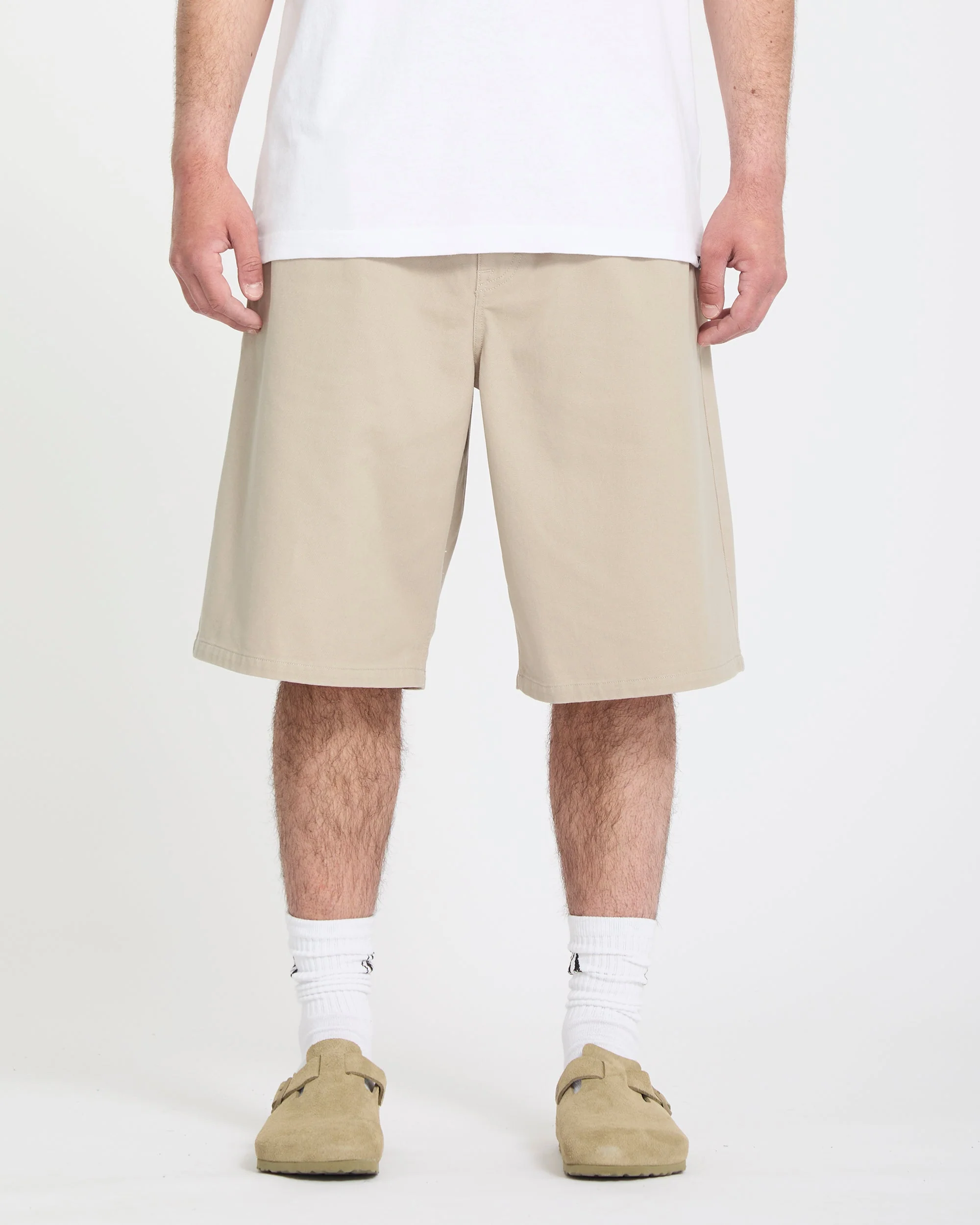 Chillow Pleat 24" Elasticated Waist Chino-Shorts - Light Khaki - Image 3