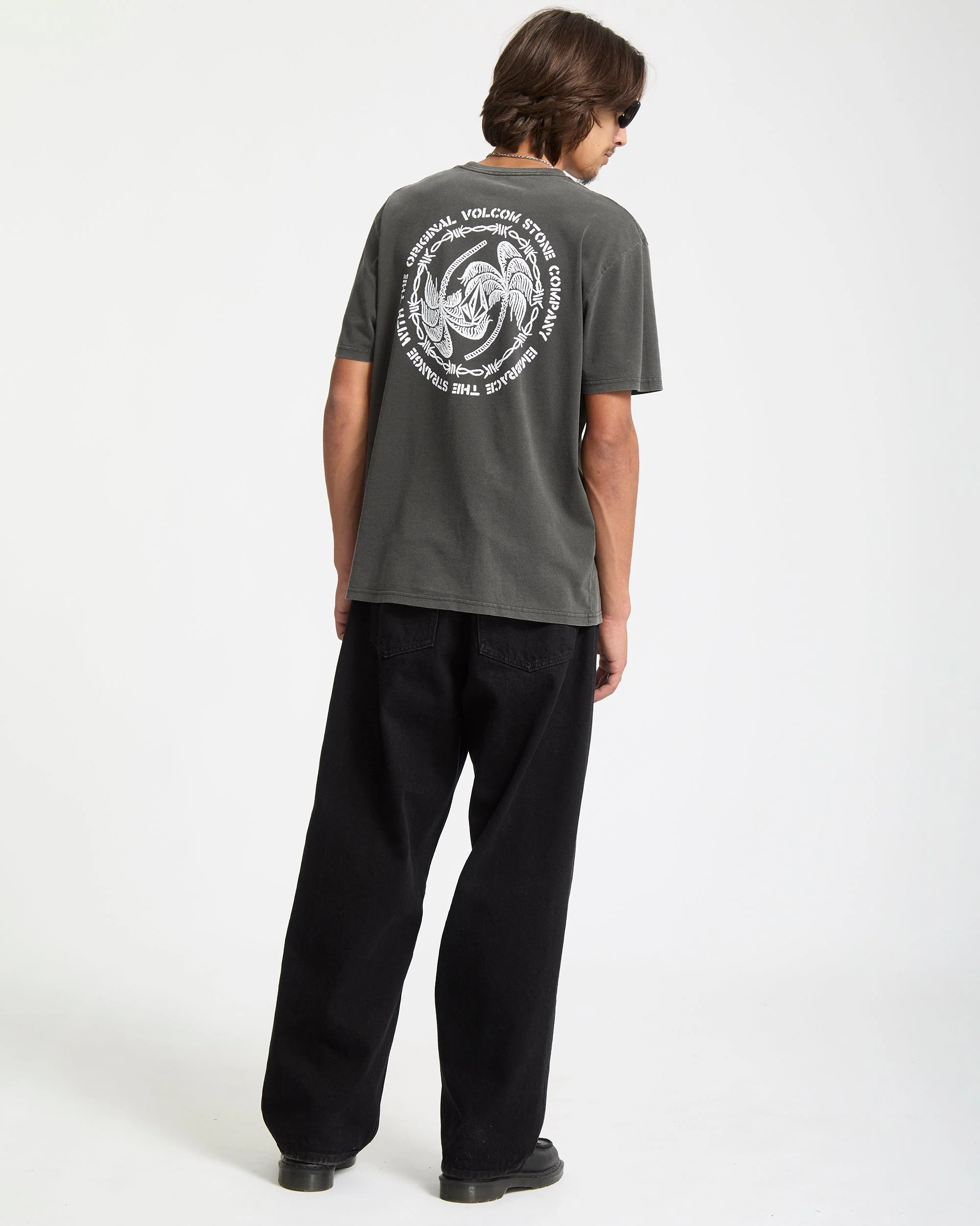 Circlepalm T-Shirt - Black - Image 5