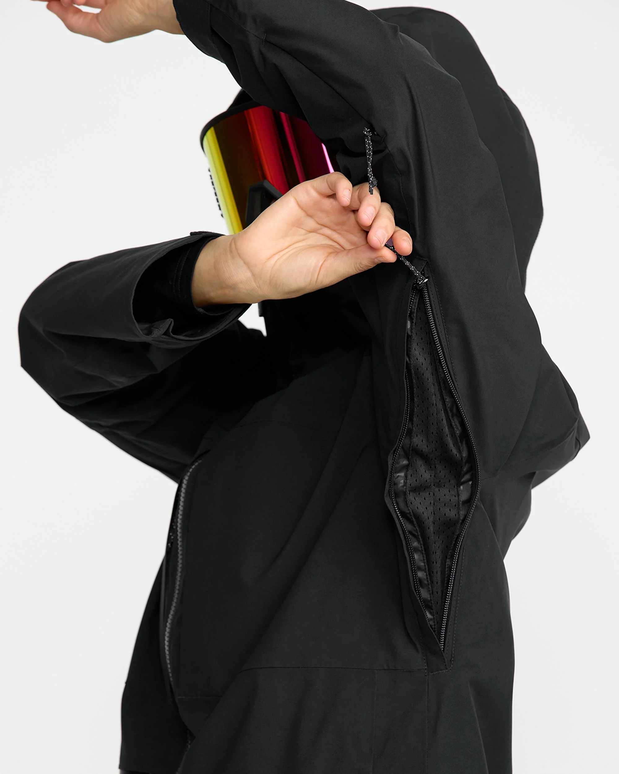 Cloudbreaker Stretch 30K Jacke - Black - Image 6