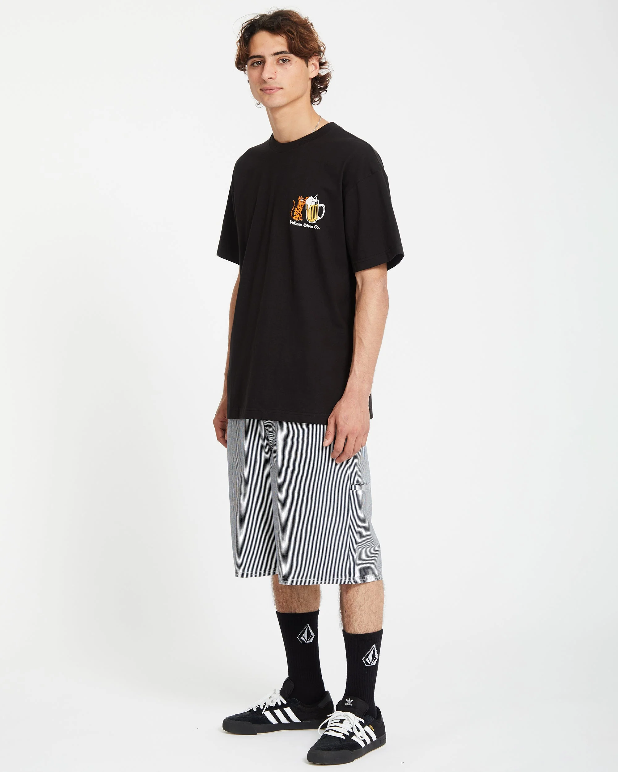 Curious Cat T-shirt - BLACK - Image 4