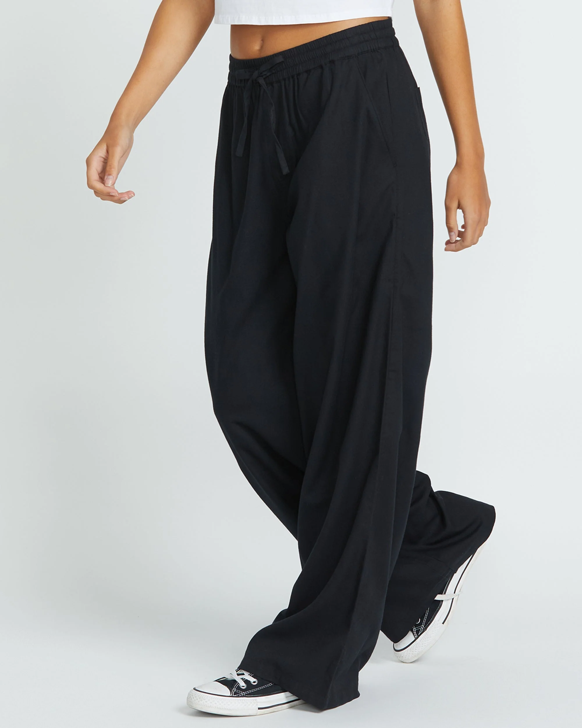 Dropping In Hose - Black - Image 5