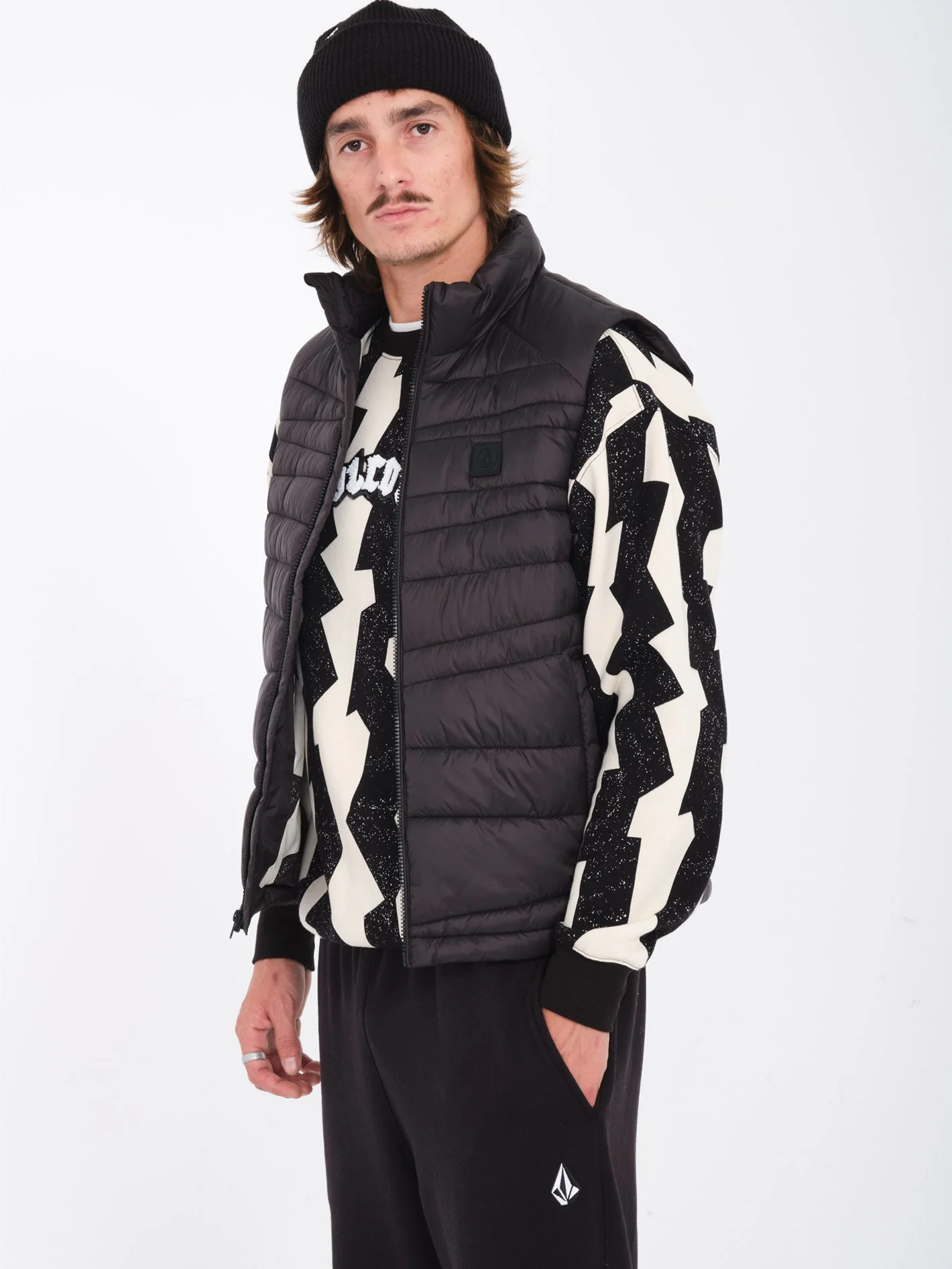 Earth Tripper Puff Weste - BLACK - Image 5
