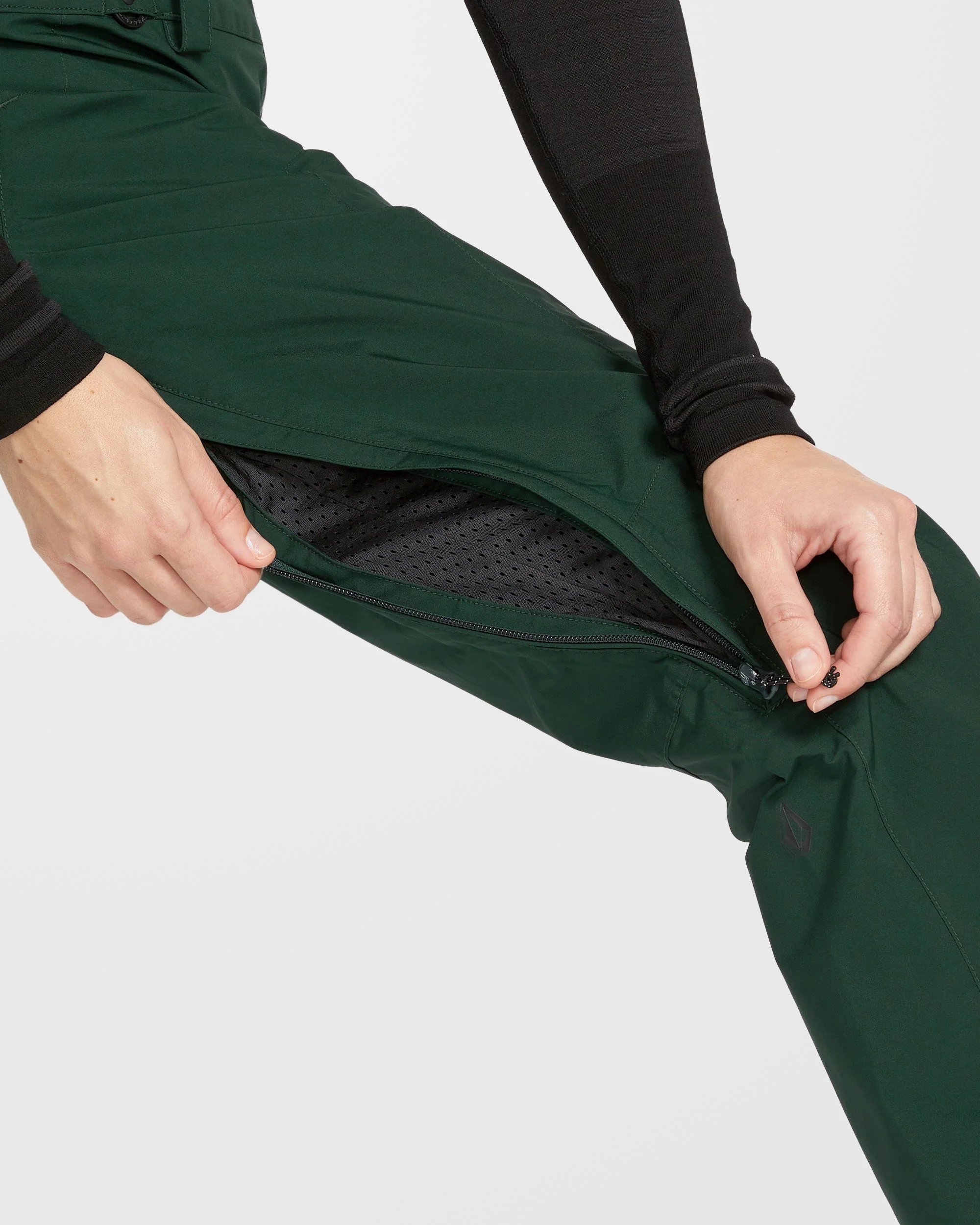 Elm Stretch Gore-Tex Bib Latzhose - Scarab - Image 11