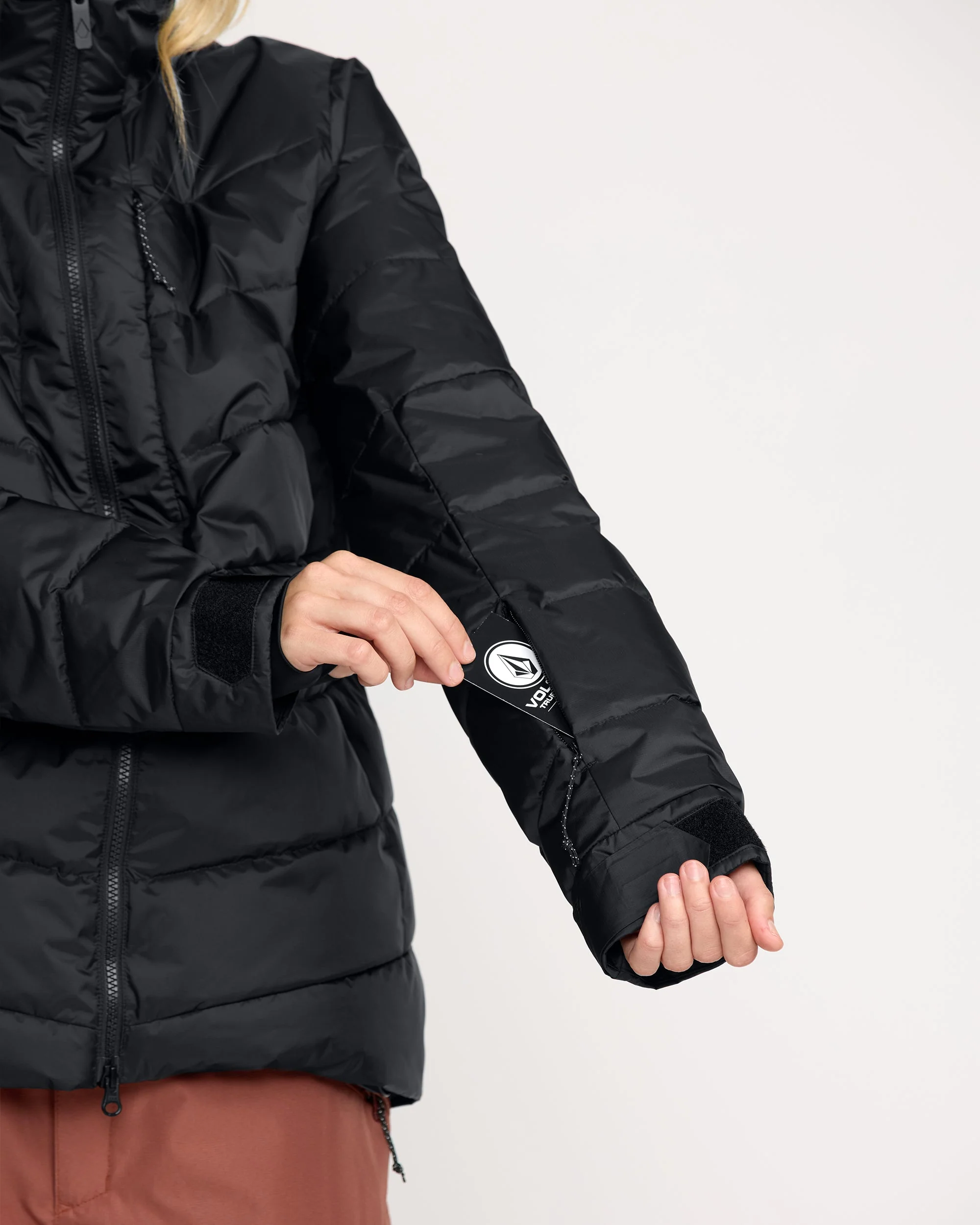 Estes Puff Jacke - Black - Image 7