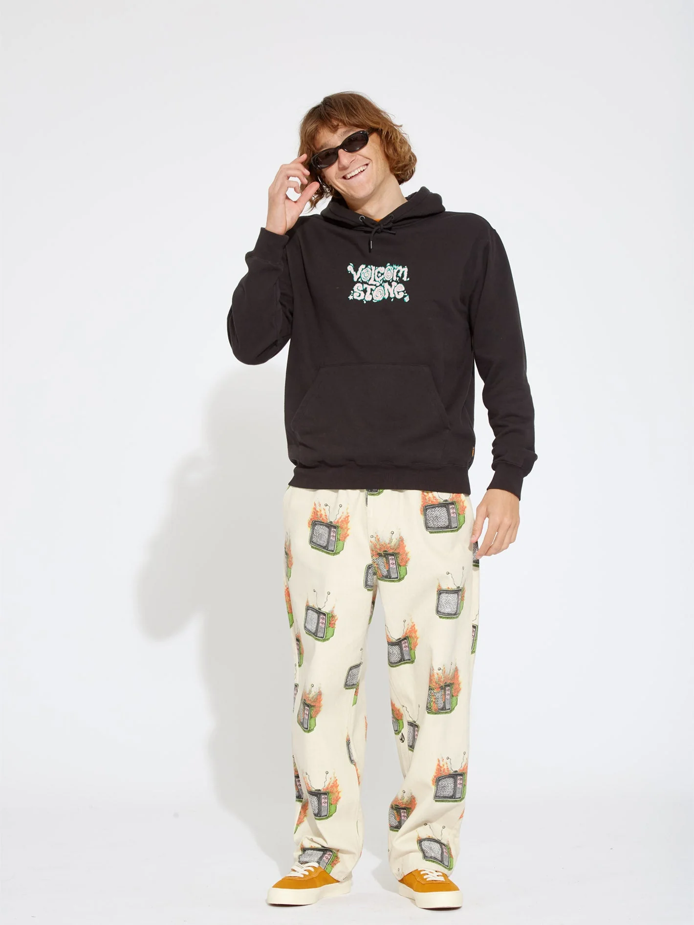 Justin Hager Kapuzenpullover - BLACK - Image 11