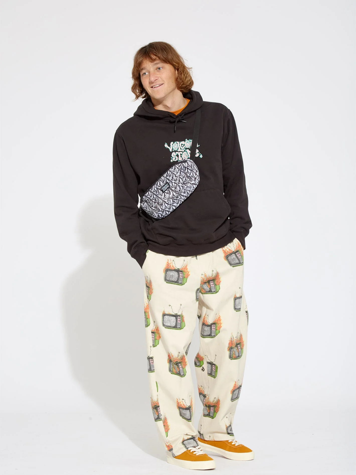 Justin Hager Kapuzenpullover - BLACK - Image 7