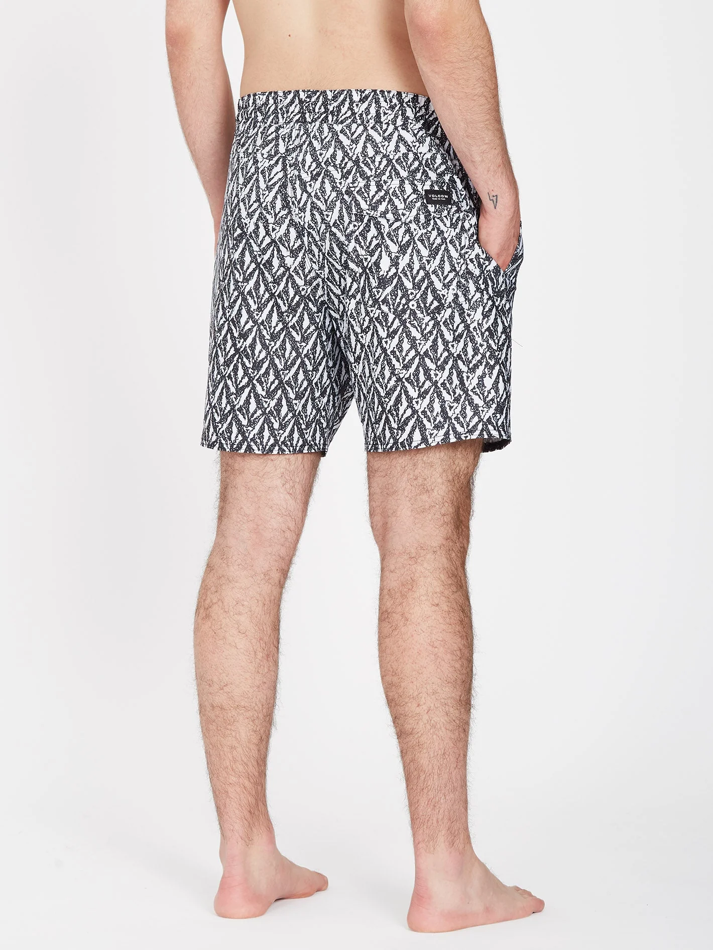 Justin Hager 17" Trunk - WHITE - Image 2