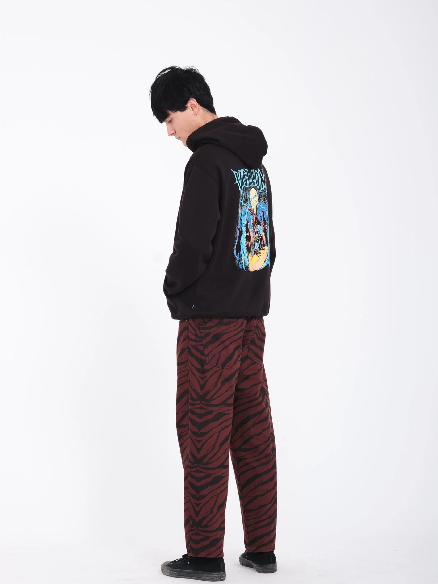 Max Sherman Kapuzenpullover - BLACK - Image 8