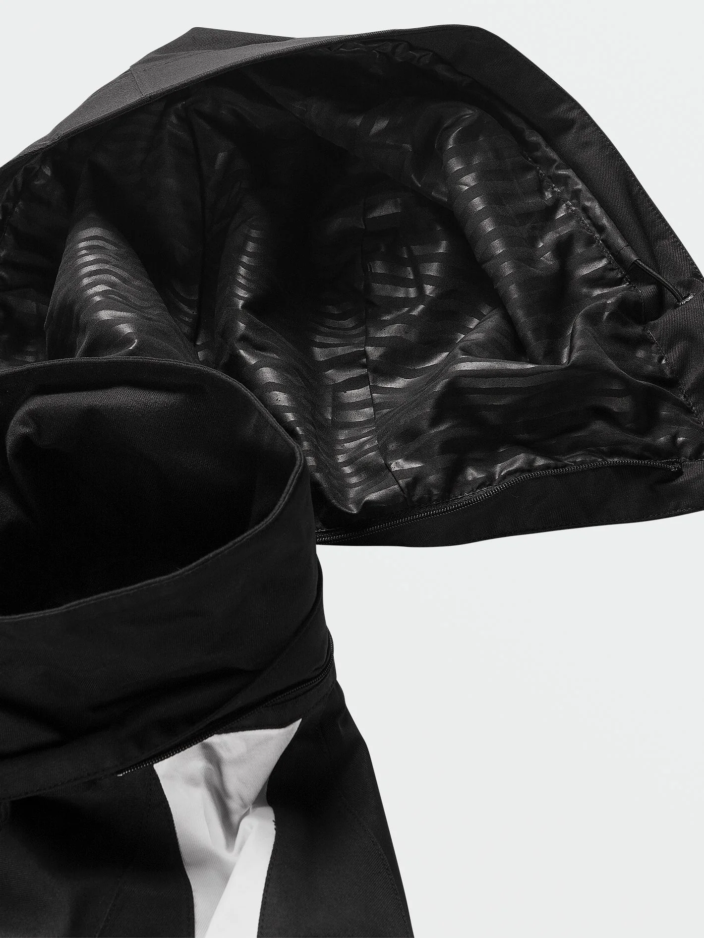 Iconic Stone Insulated Jacket - Black - Image 5