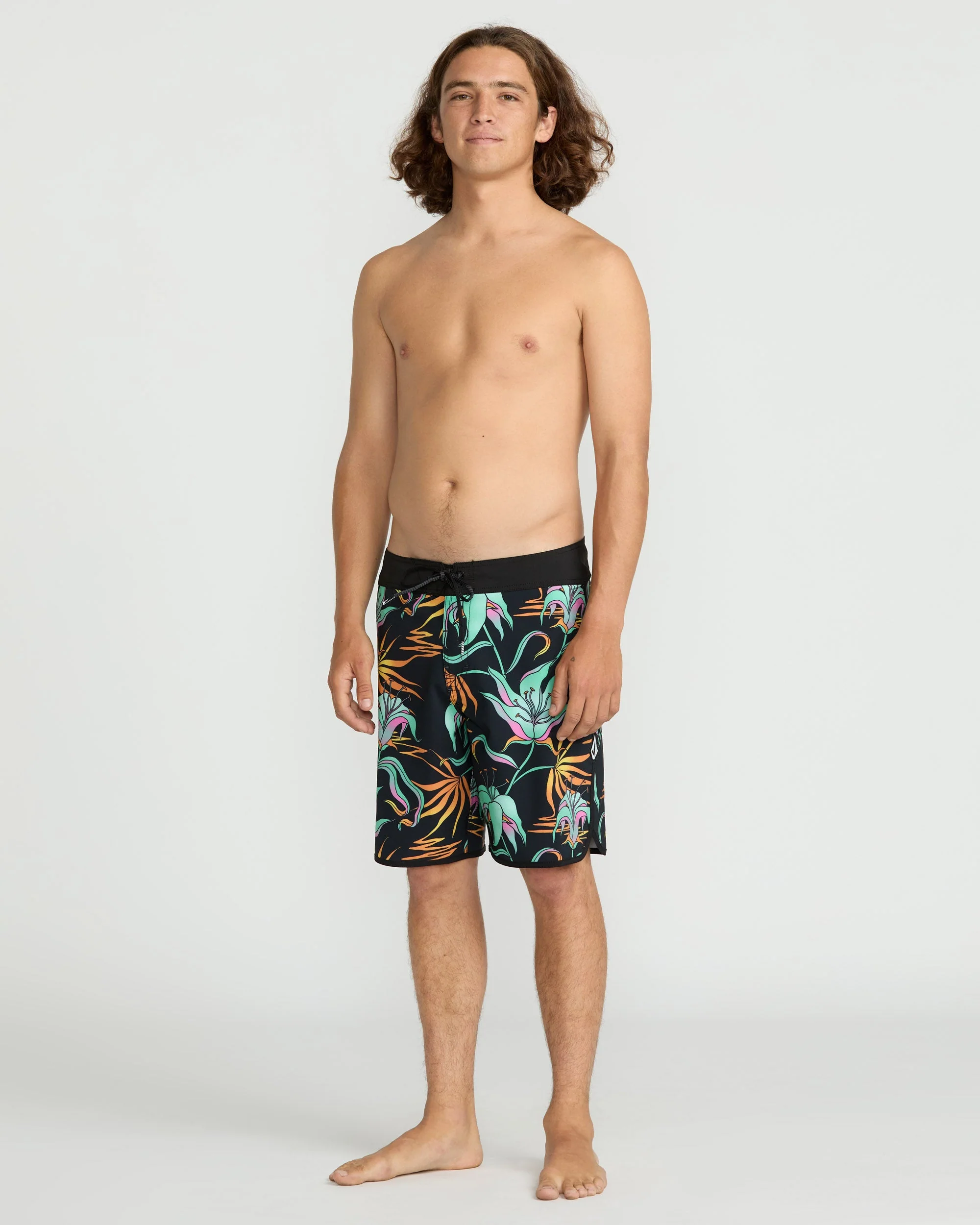 Infuse Scallop Mod 19" Boardshorts - Black Green - Image 3