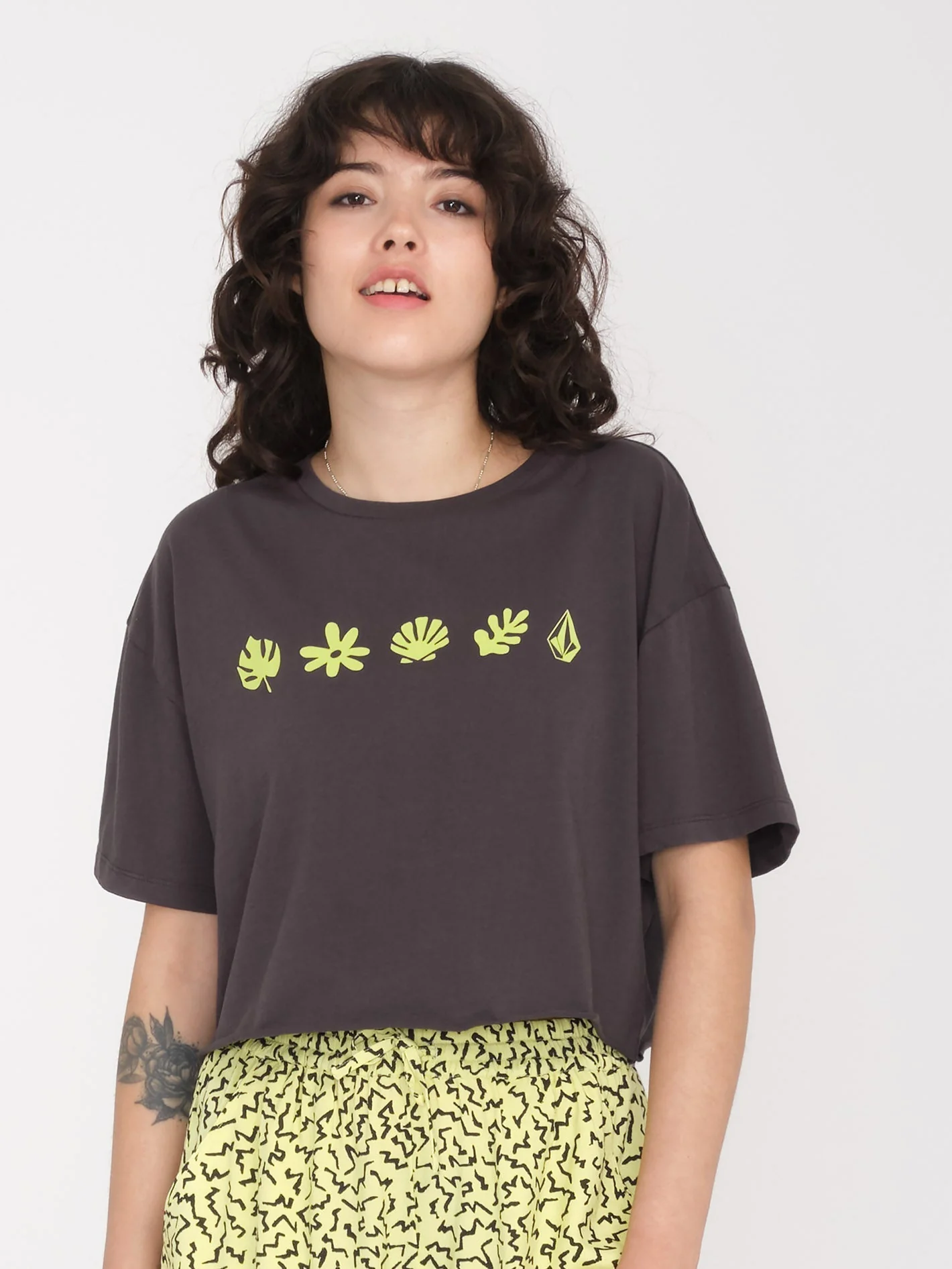 Just A Trim T-Shirt - VINTAGE LACK