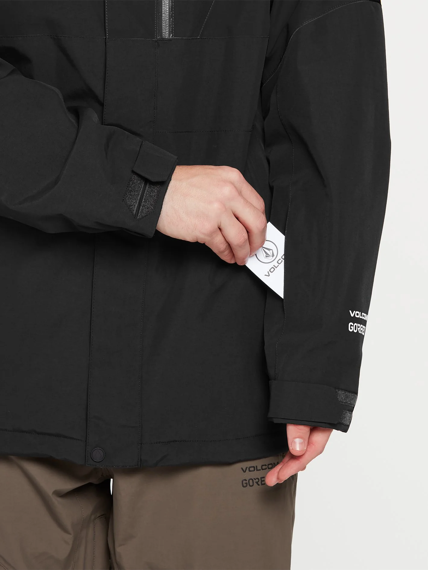 L Gore-Tex Jacket - BLACK - Image 10
