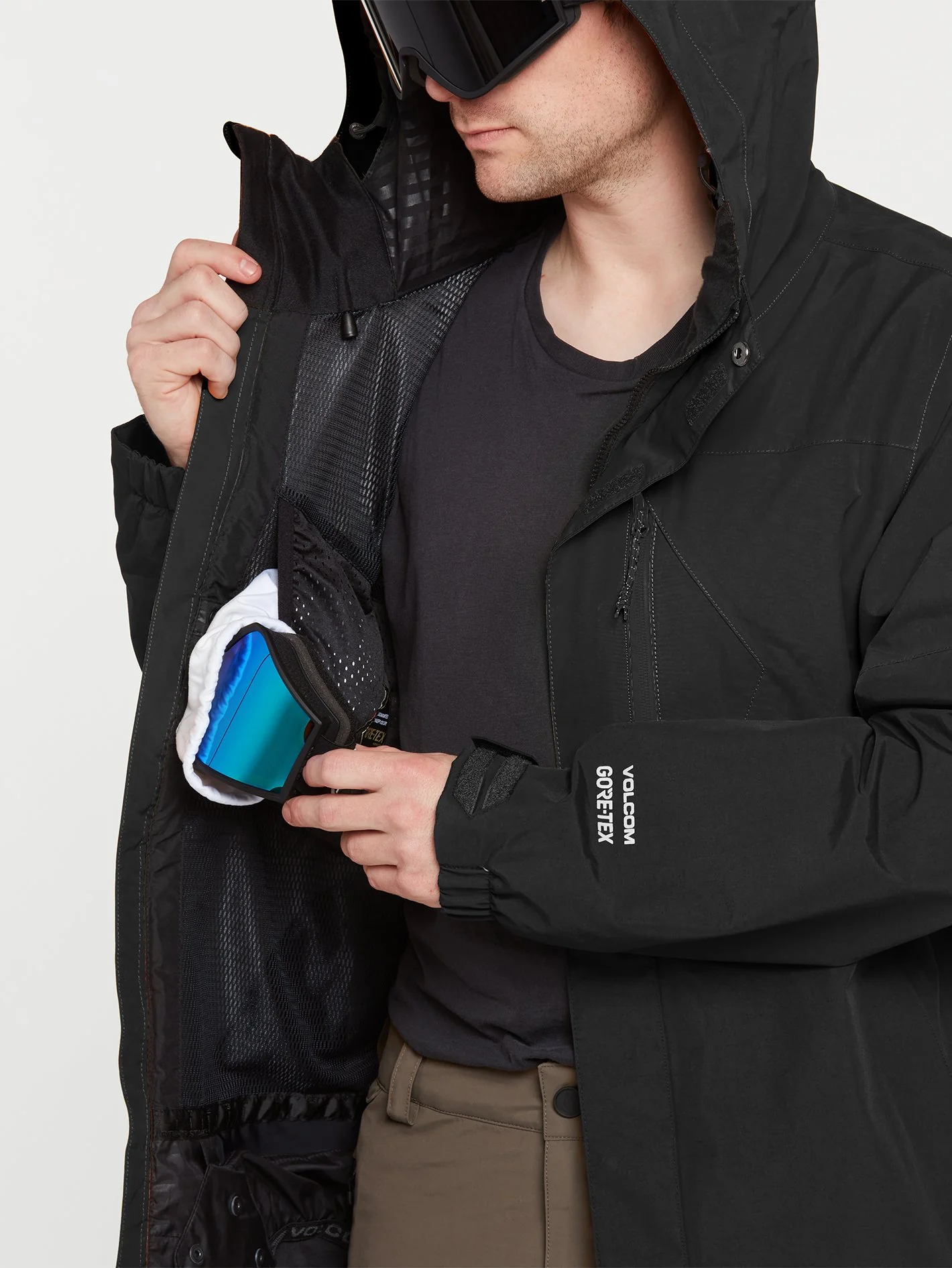 L Gore-Tex Jacket - BLACK - Image 12