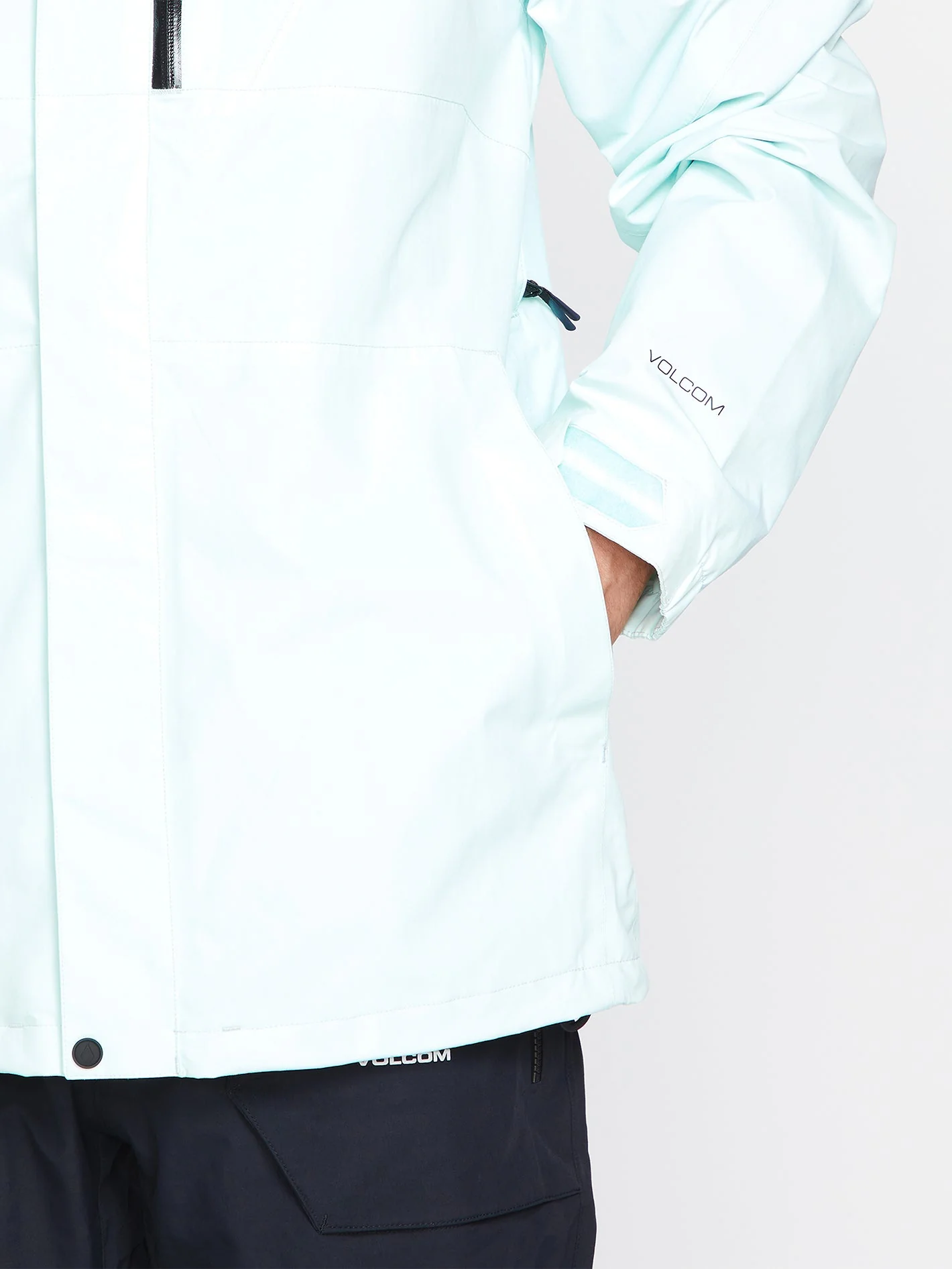 L Gore-Tex Jacket - Sky - Image 12