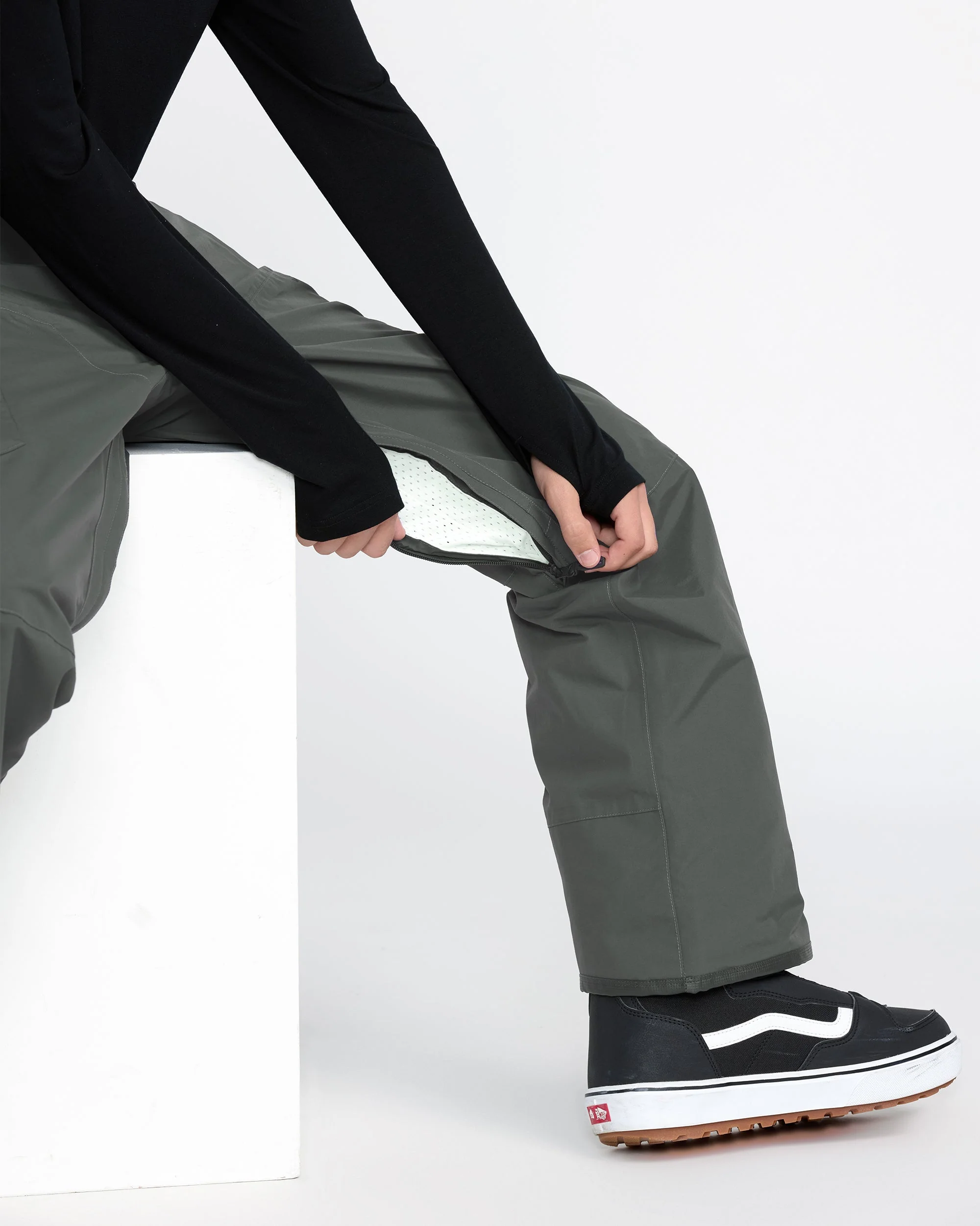 L Gore-Tex Hose - Dark Grey - Image 6