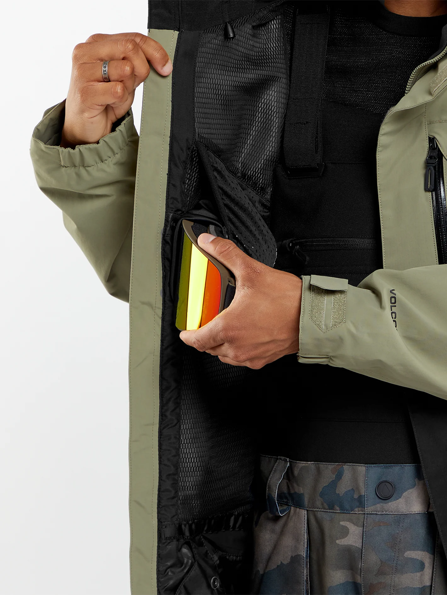 L Insulated Gore-Tex Jacke - LIGHT MILITARY - Image 6