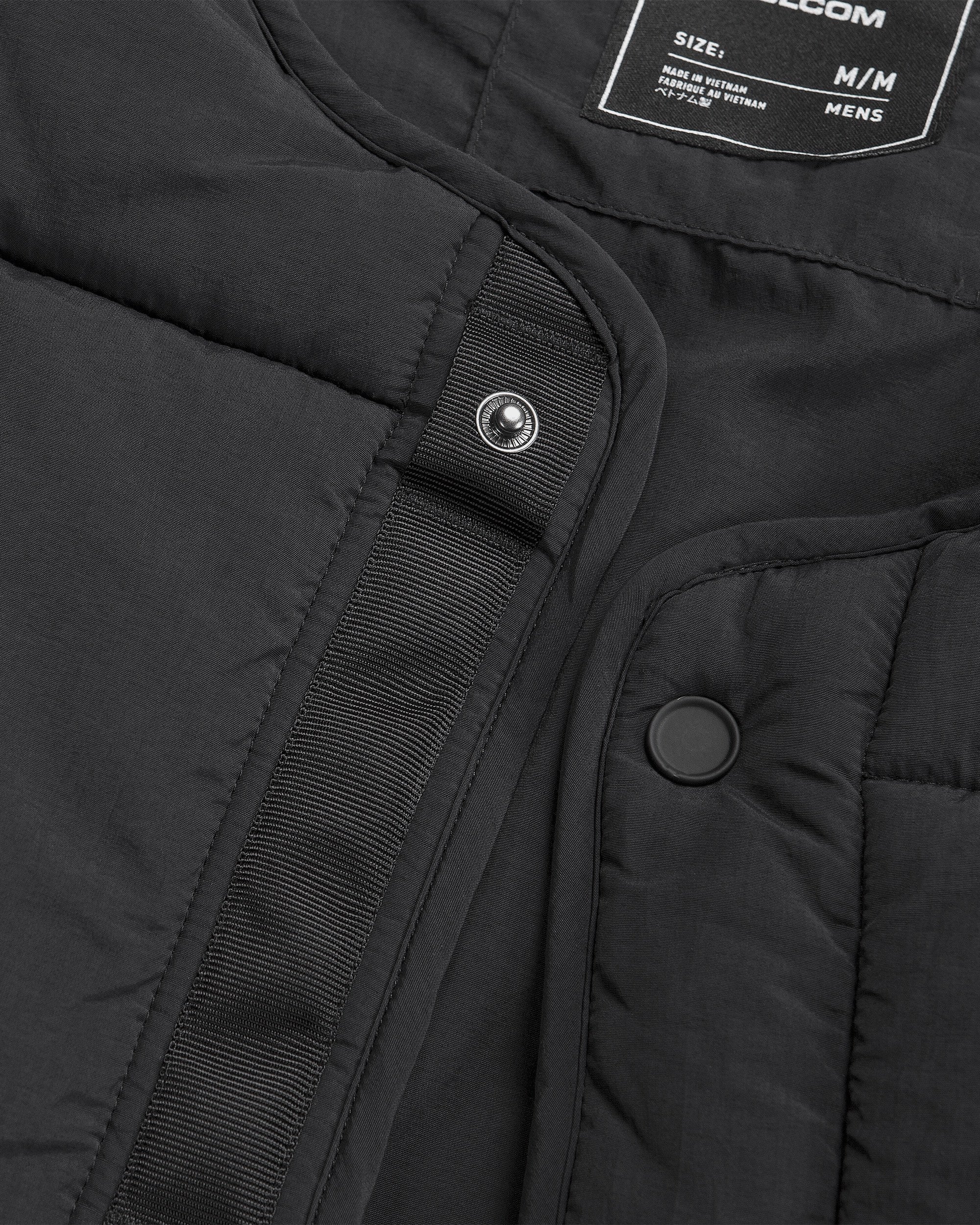 Layered Up Weste - Black - Image 5