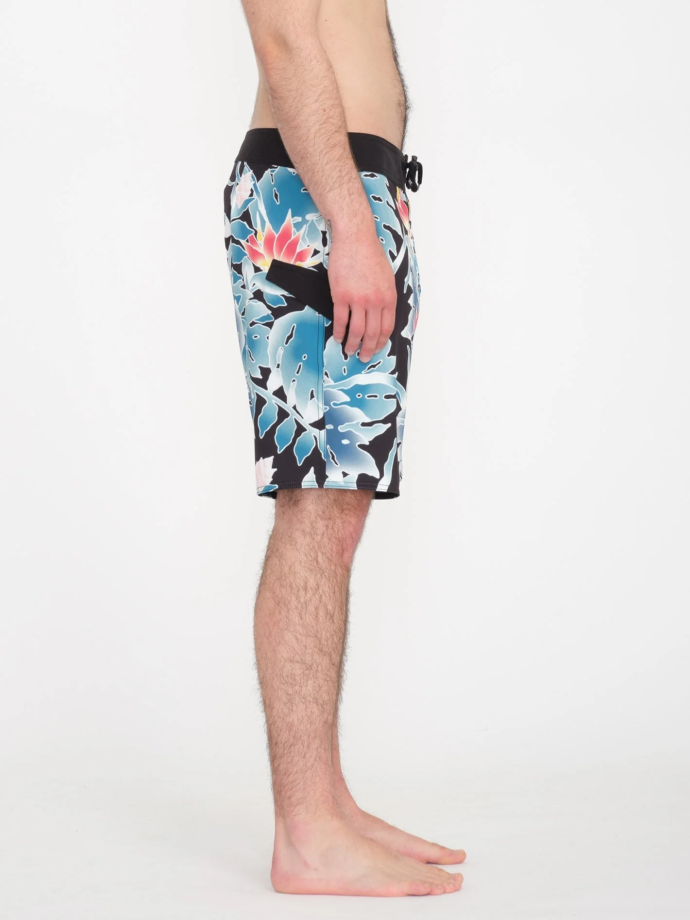 Leaf It Mod 19" Boardshort - BLACK - Image 6