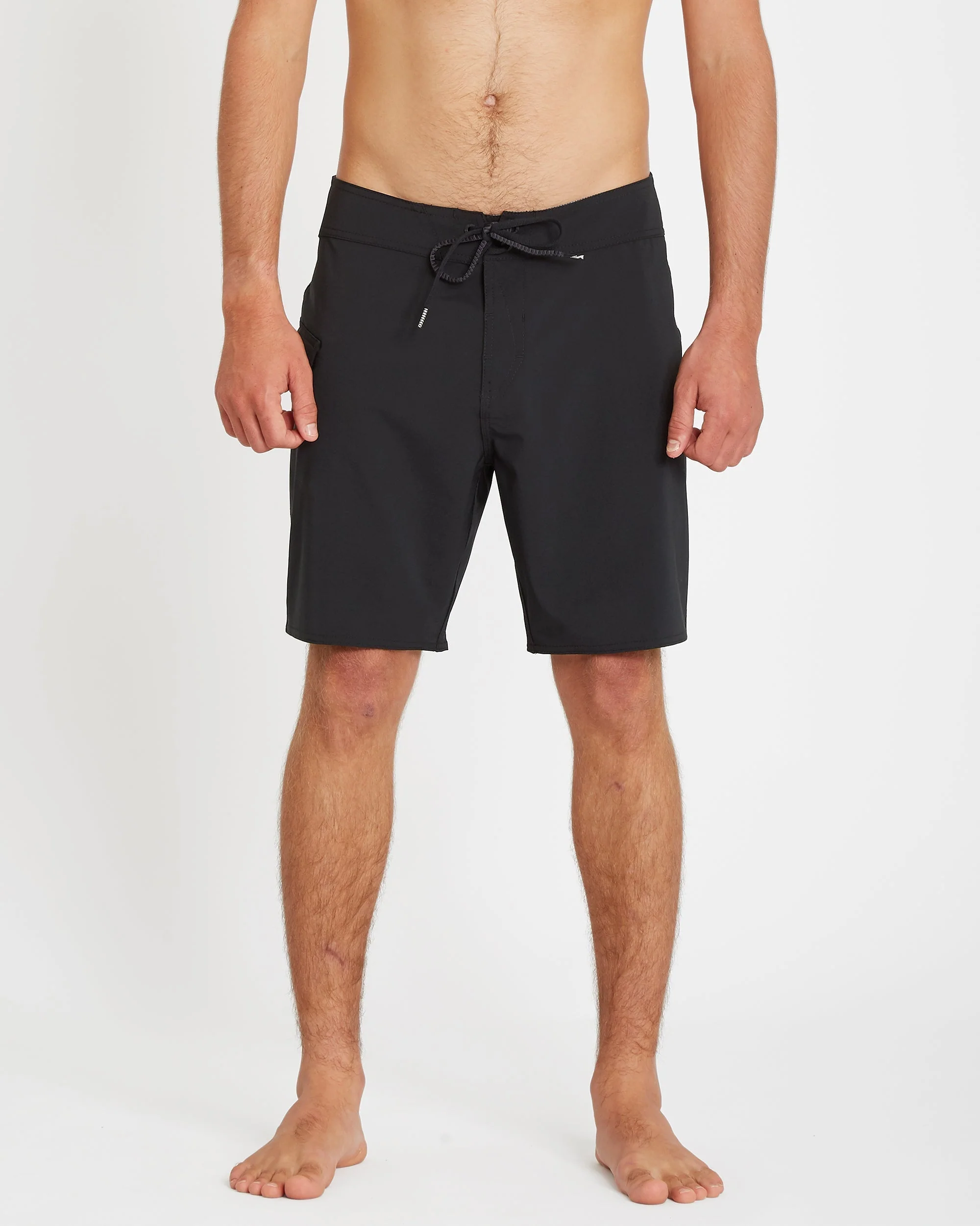 Lido Solid Mod 18" Boardshorts - Black