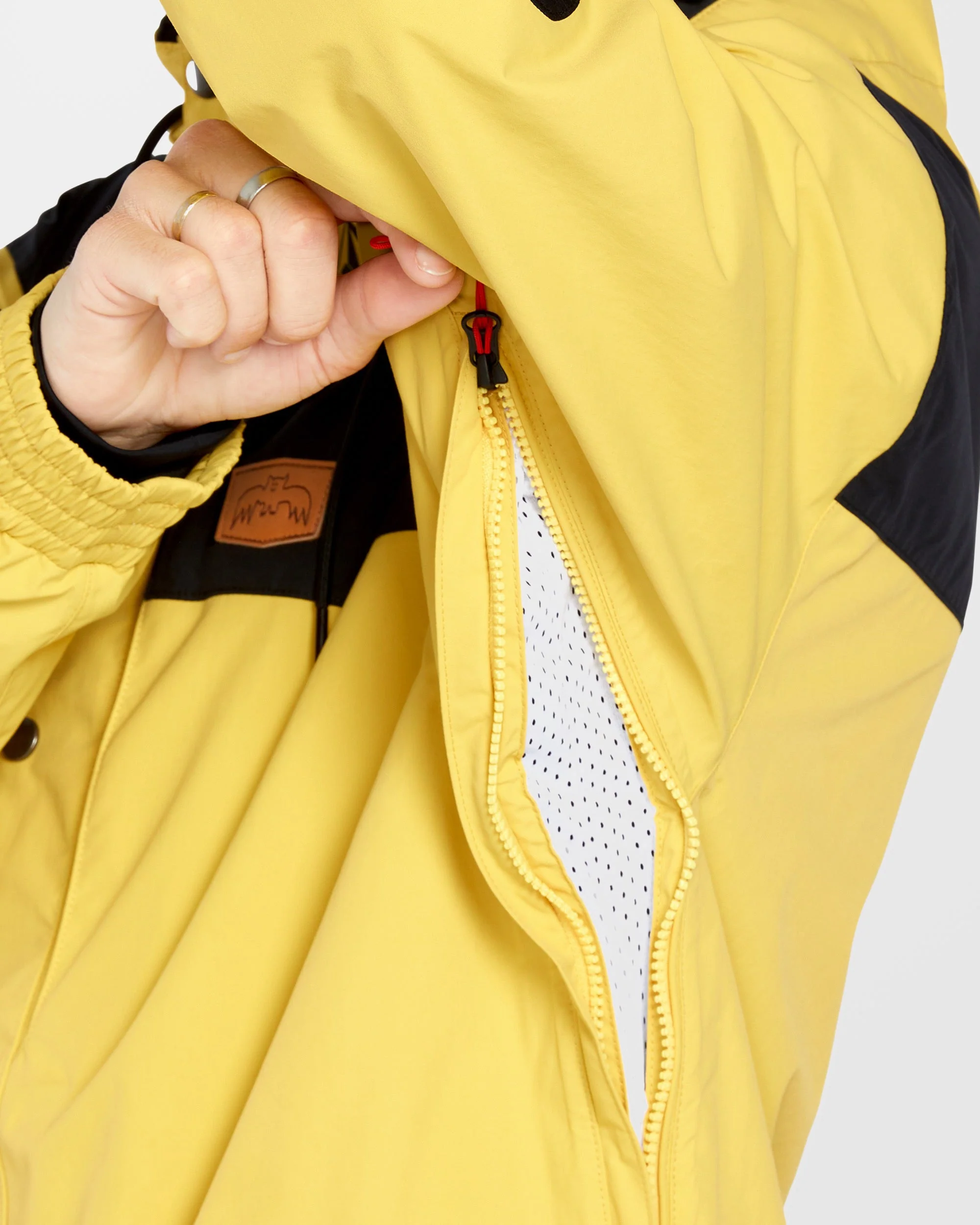 Longo Gore-Tex Jacke - Dark Yellow - Image 6