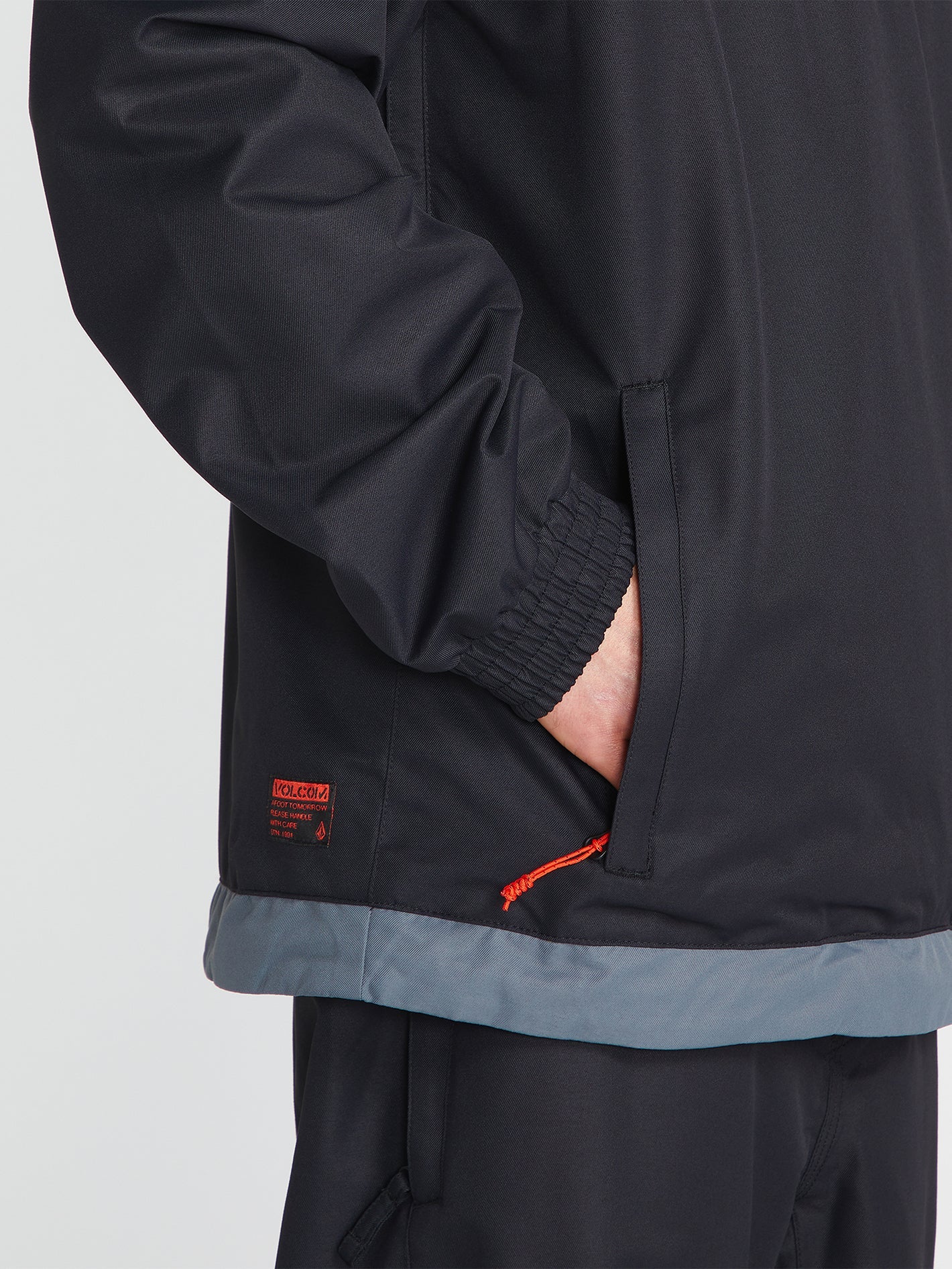 Longo Pullover Jacket - Black - Image 6