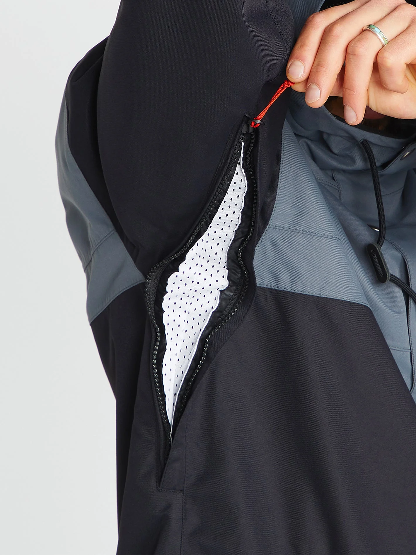 Longo Pullover Jacket - Black - Image 8