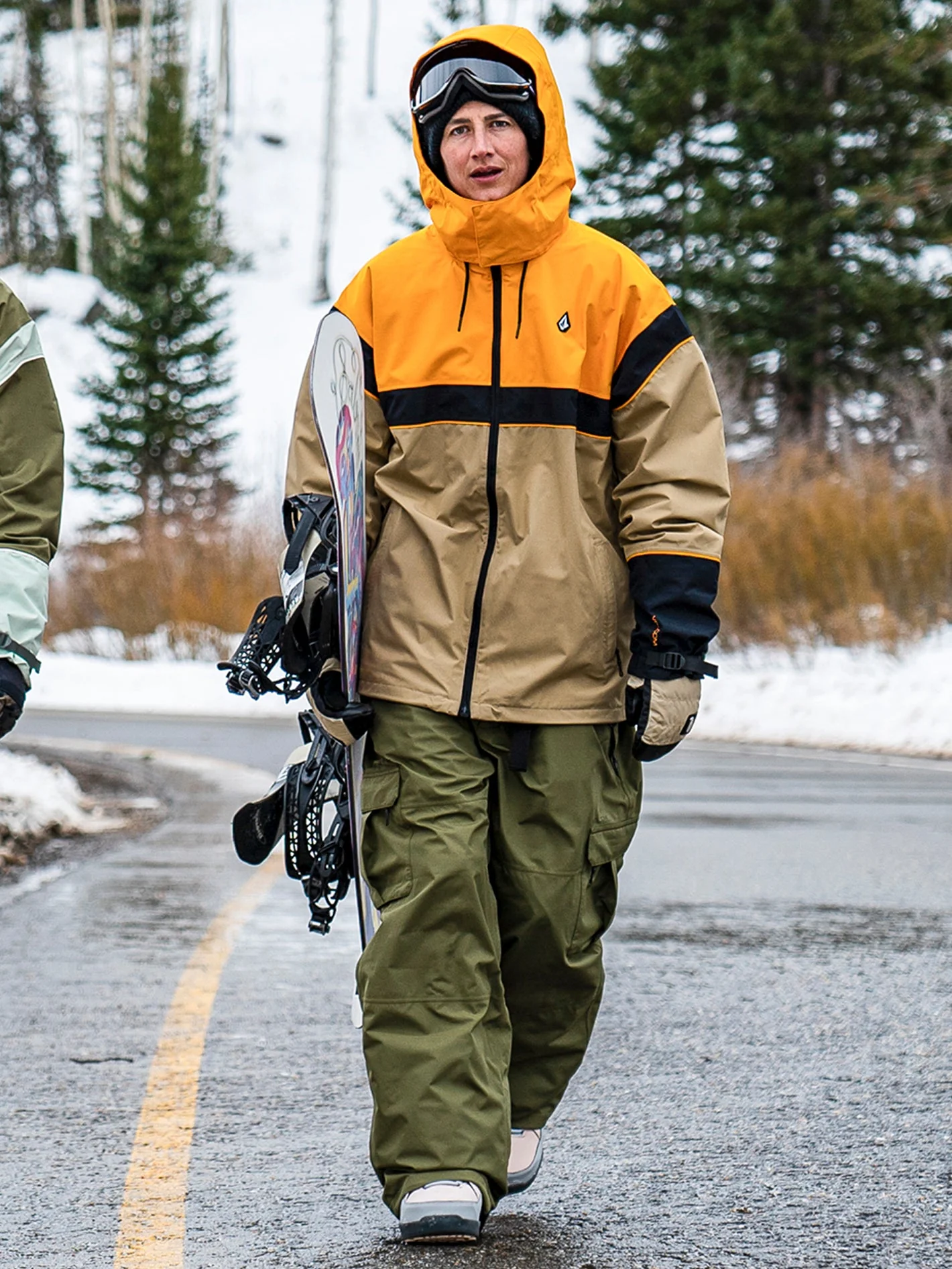 Melancon Gore-Tex Jacke - GOLD - Image 23