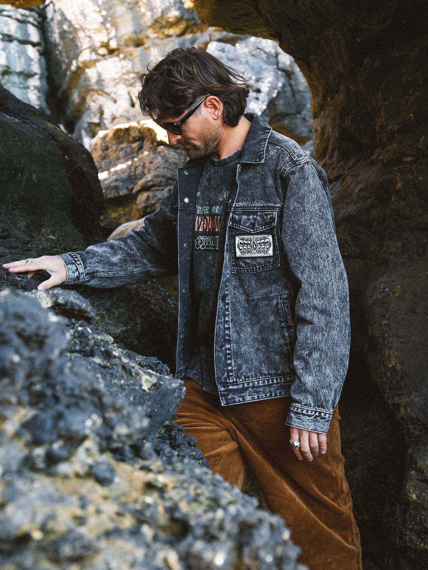 Mind Invasion Jacke - BLACK - Image 4