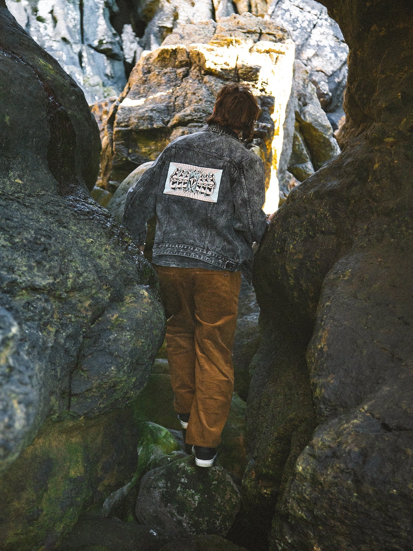 Mind Invasion Jacke - BLACK - Image 5