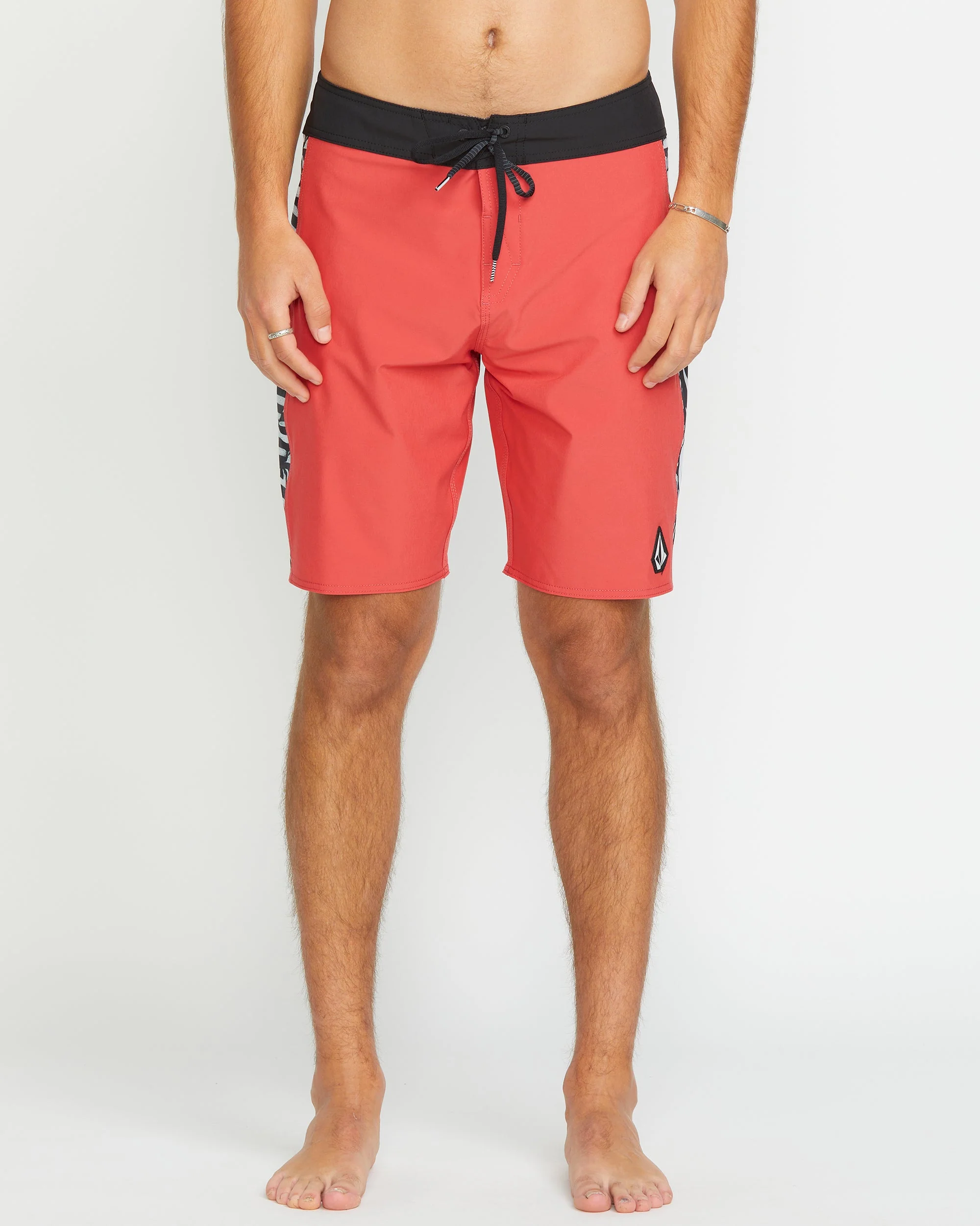 Mingle Mod 20" Boardshorts - CRANBERRY