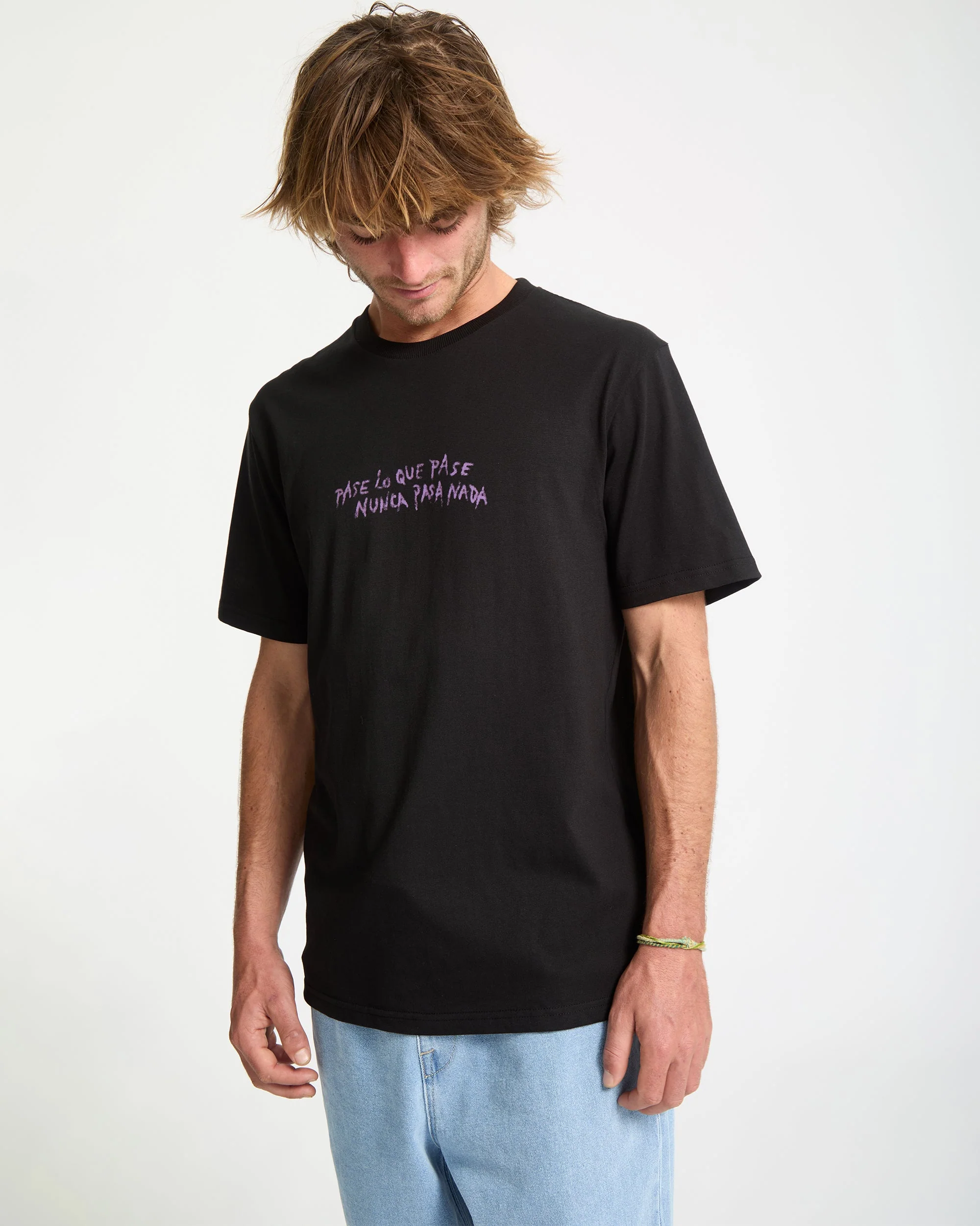 Nunca Pasa T-Shirt - Black - Image 7