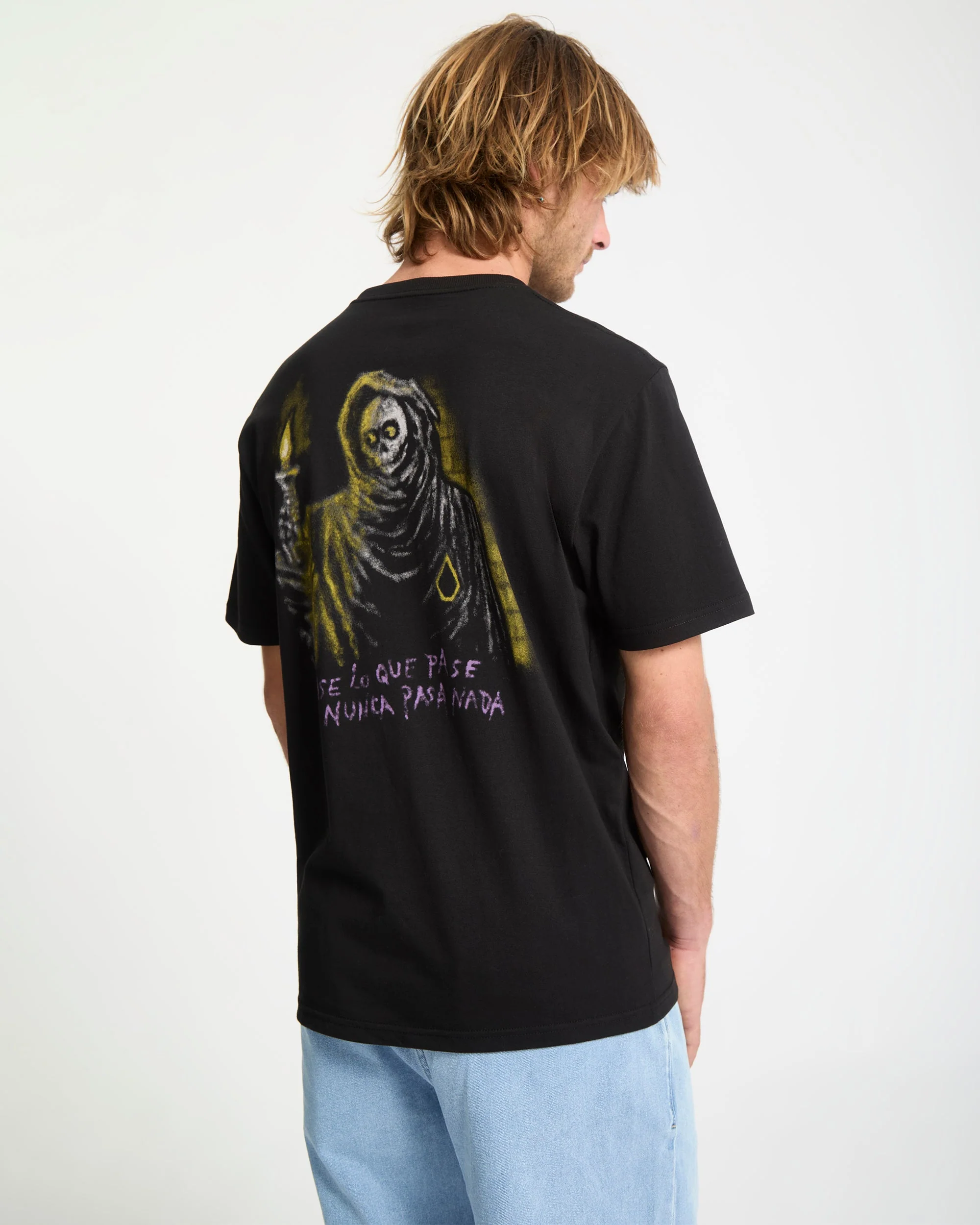 Nunca Pasa T-Shirt - Black - Image 8