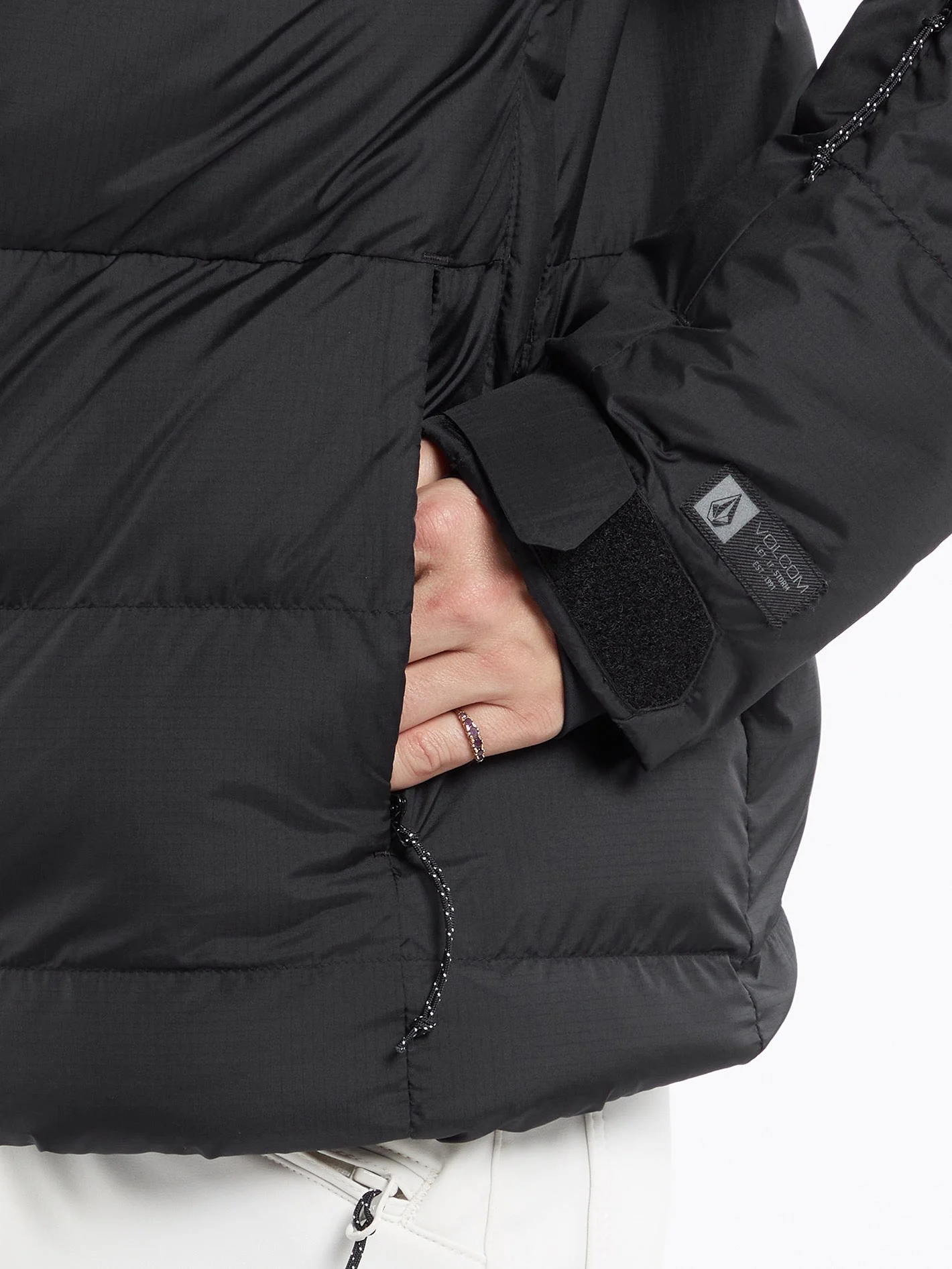 Puffleup Jacke - BLACK - Image 9