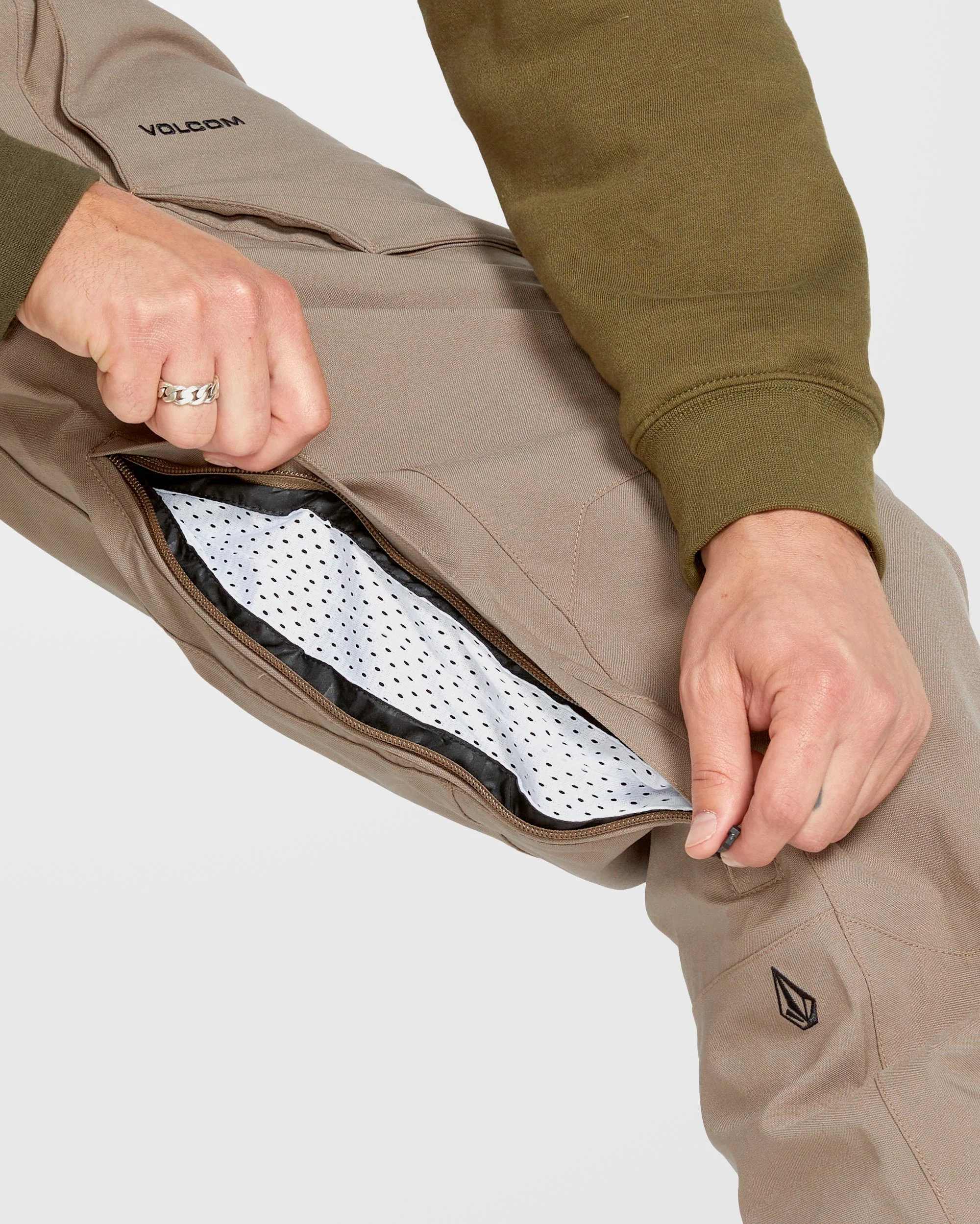Roan Bib Latzhose - Chestnut Brown - Image 9