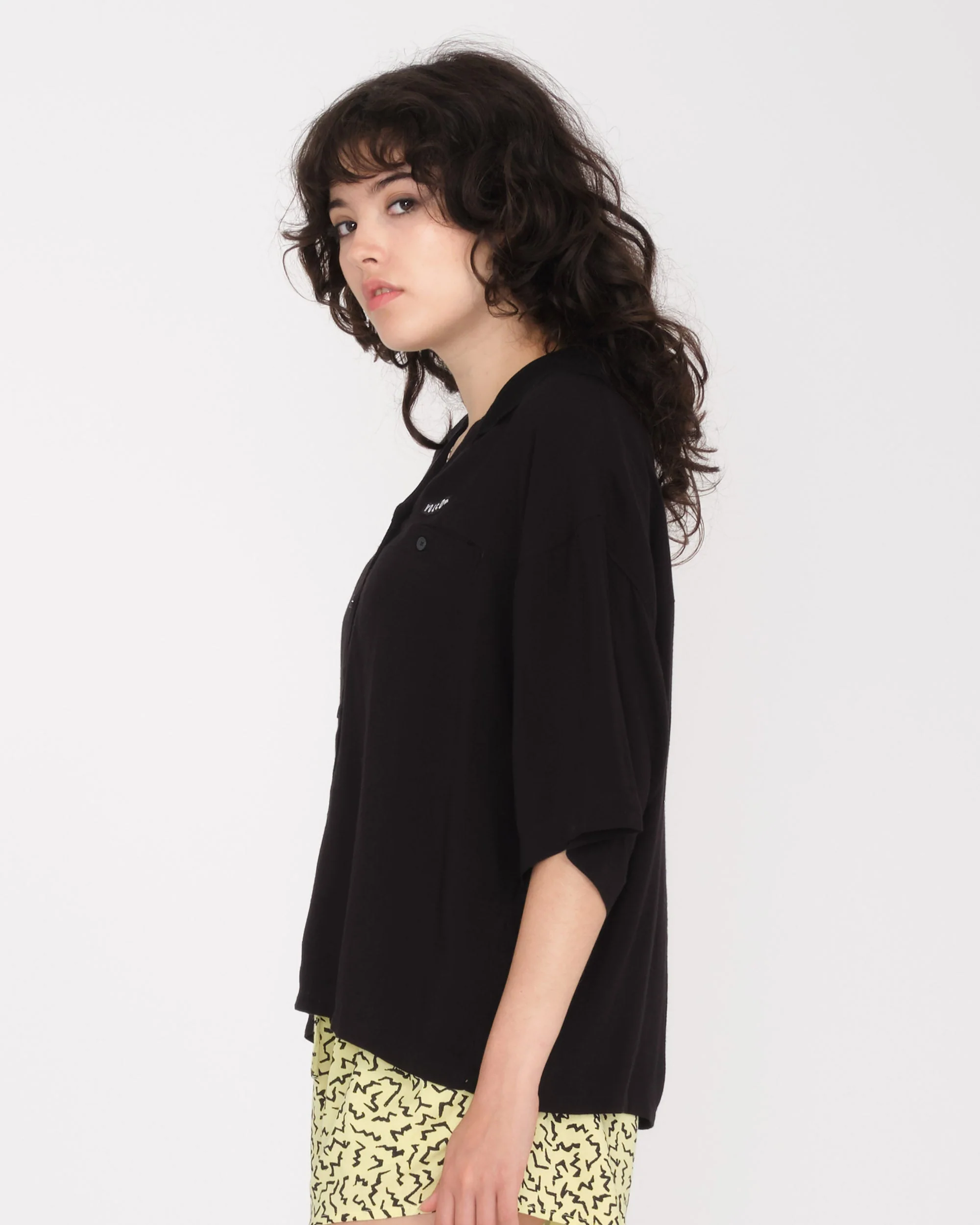 Servistone Woven Top - BLACK - Image 4