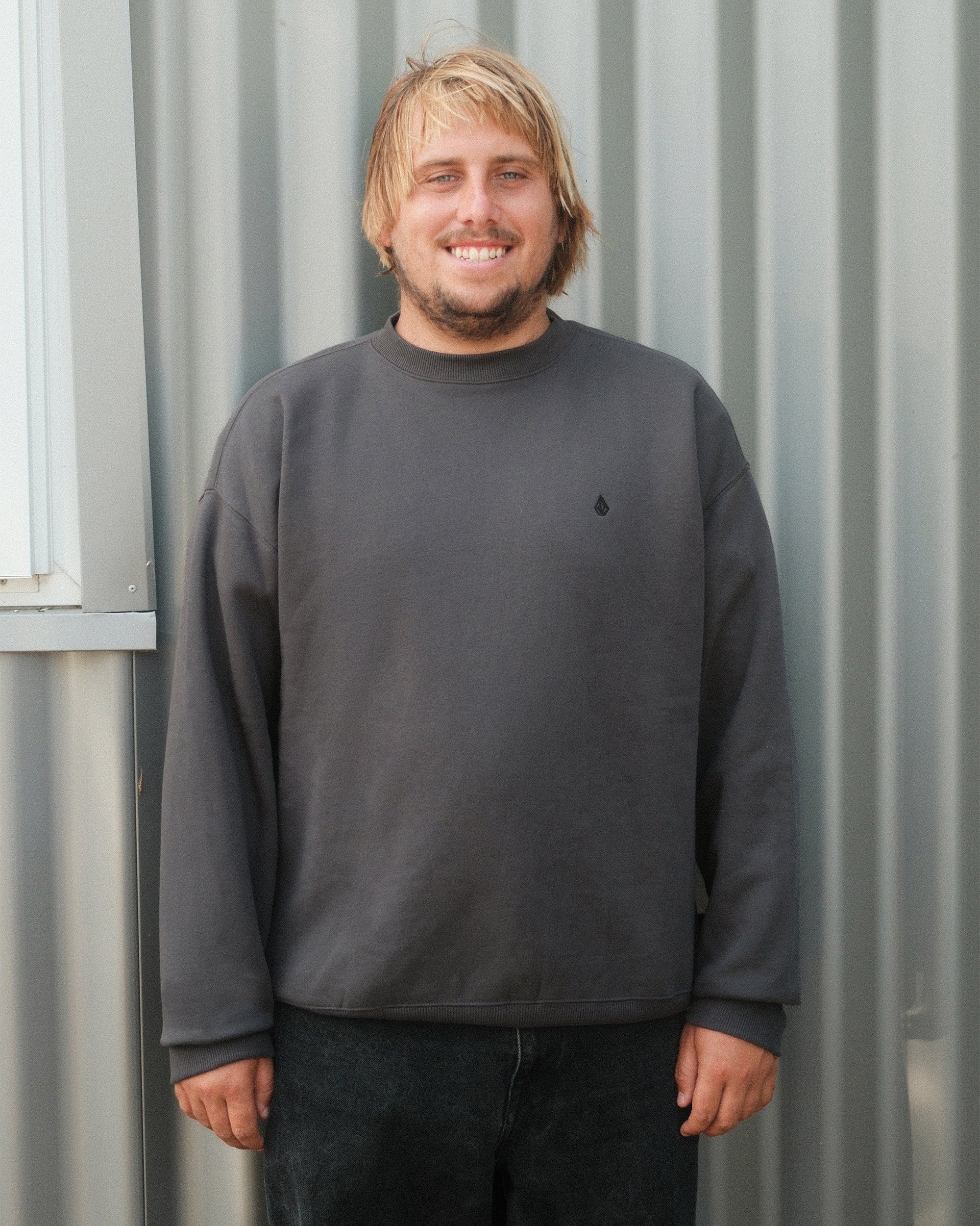 Single Stone Sweatshirt - Asphalt Black - Image 4