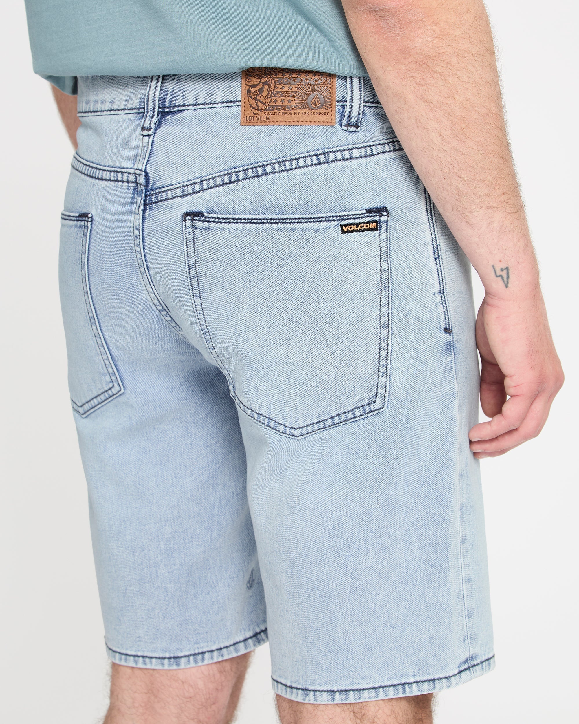 Solver Denim Shorts - Worn Light Blue - Image 3