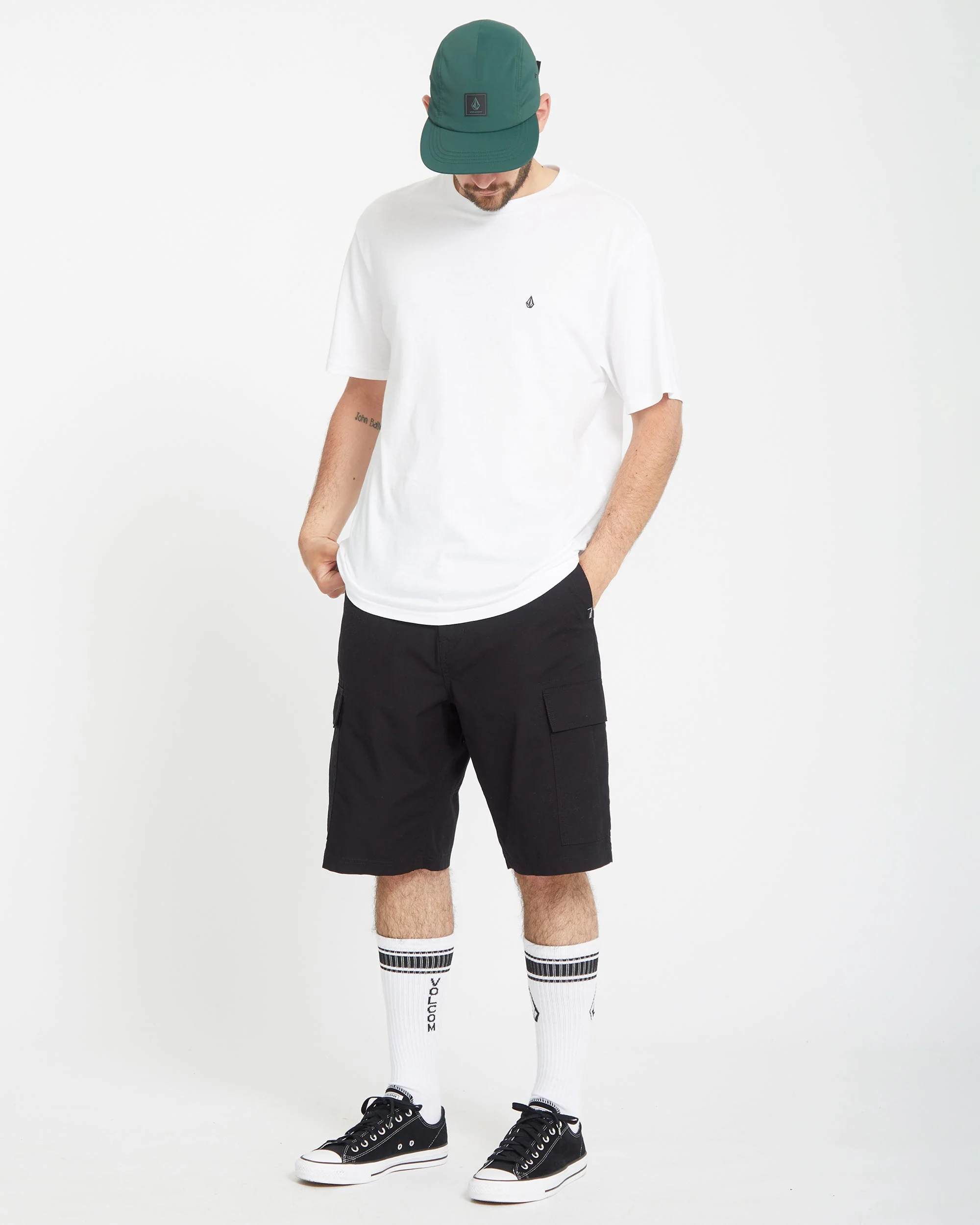 Strange Tripper 22" Cargoshorts - Black - Image 5