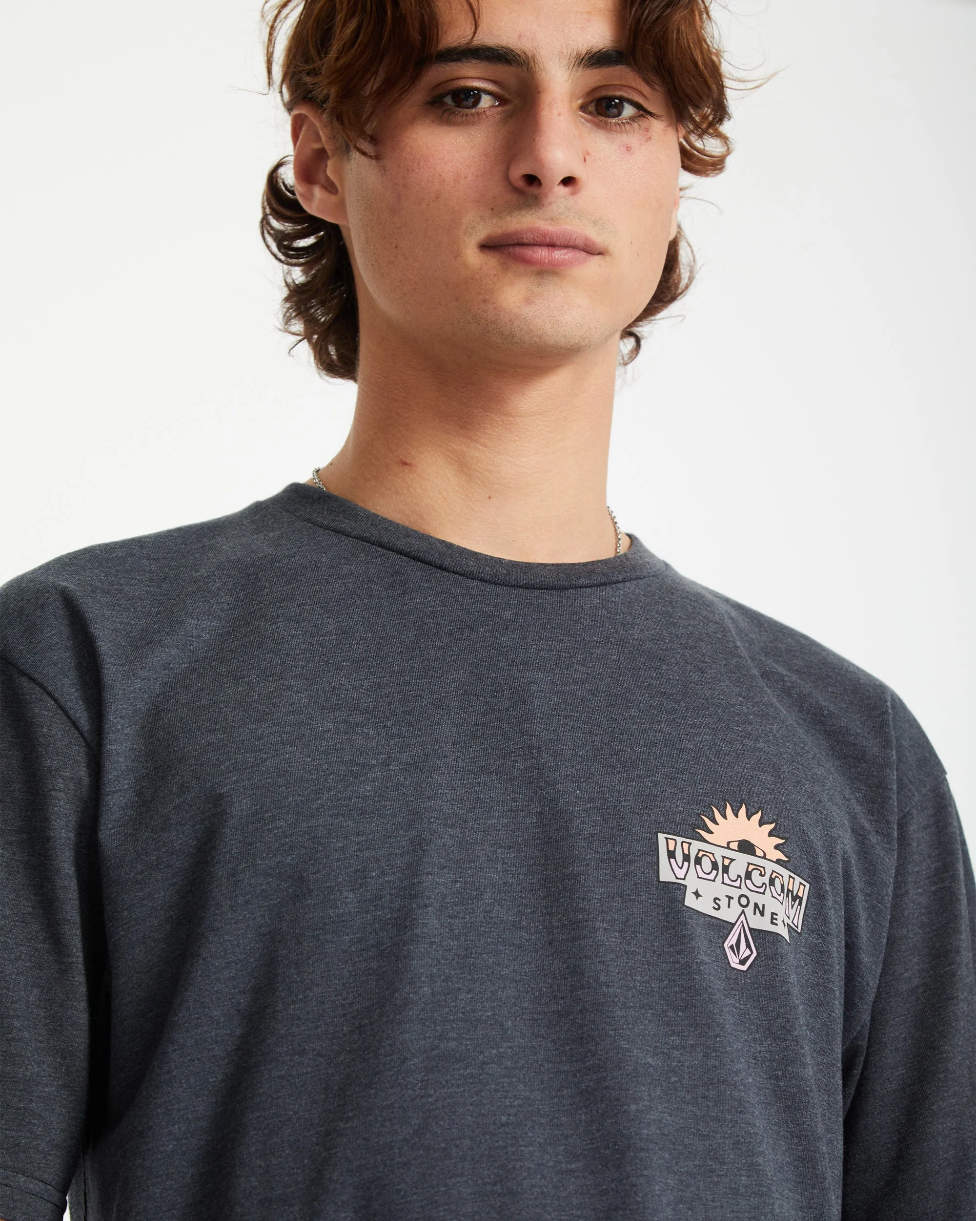 Sure Thing T-shirt - HEATHER BLACK - Image 5