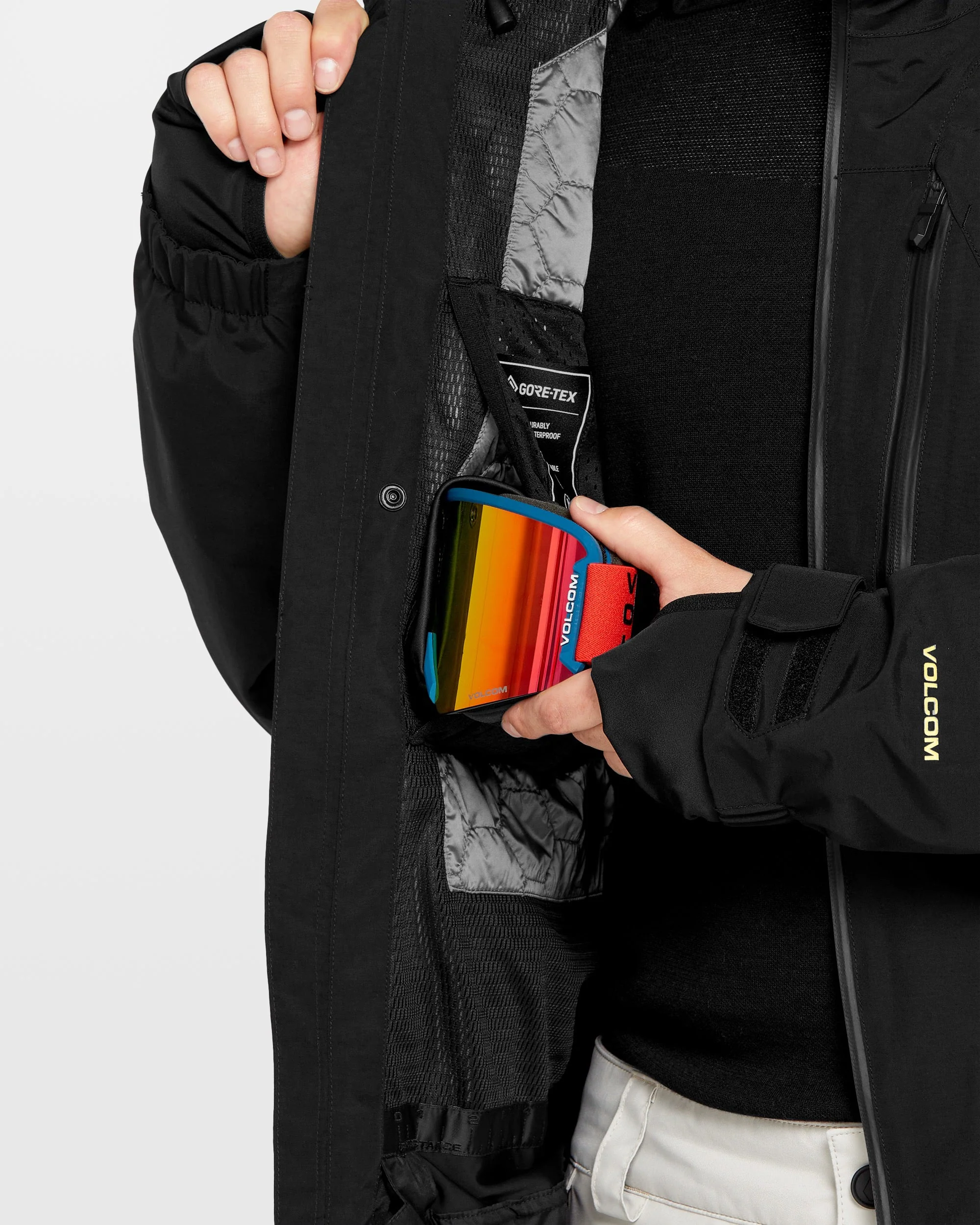 Tds 2L Gore-Tex Jacke - Black - Image 9