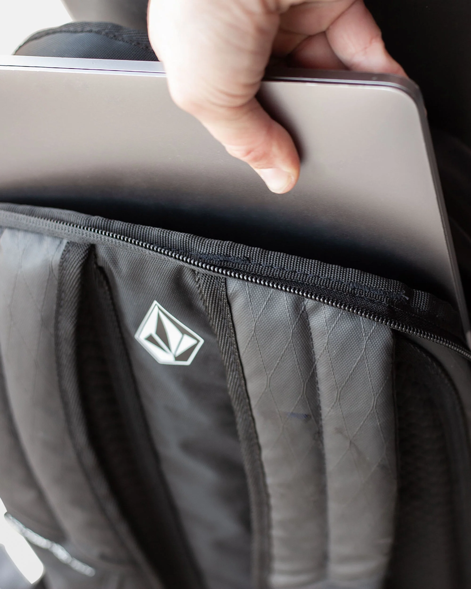 Venture Rucksack - Black - Image 4