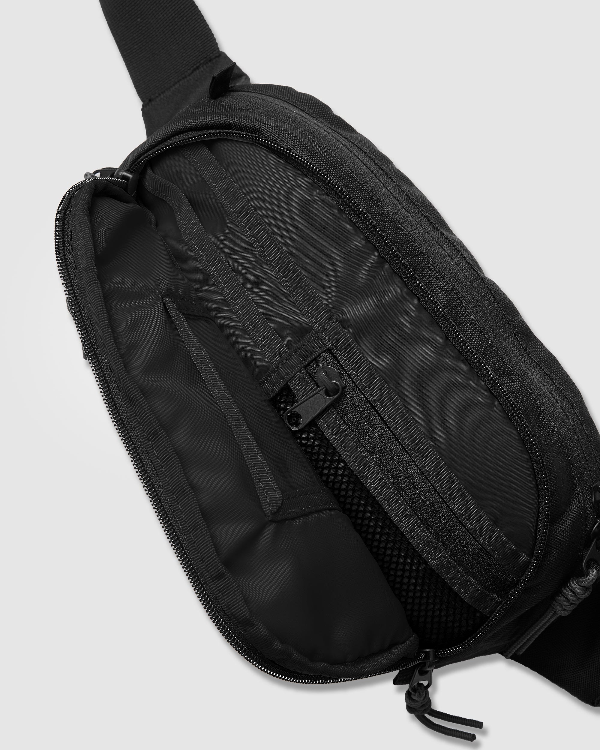 Waisted Pack Beuteltasche - Black - Image 3