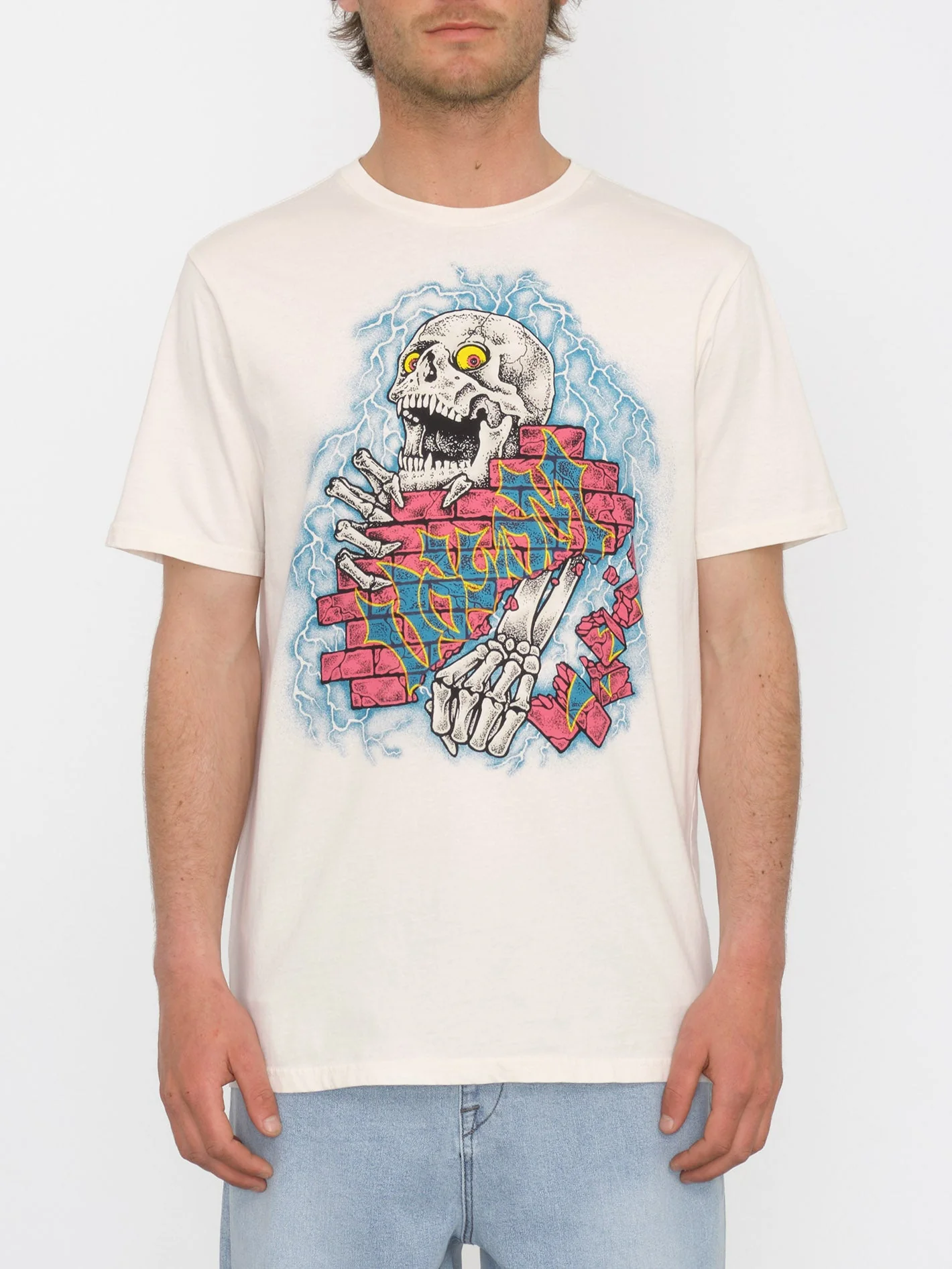 Wall Puncher T-shirt - OFF WHITE